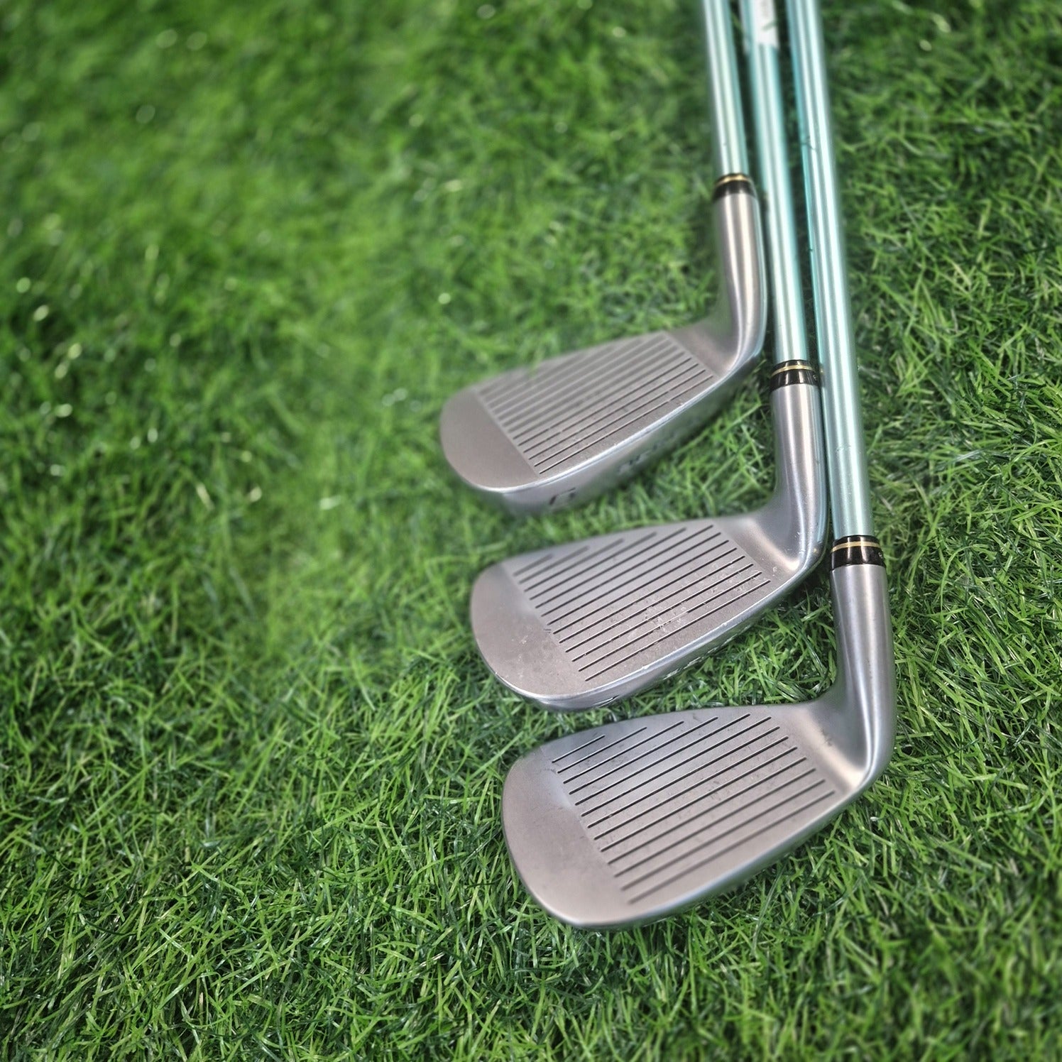 HONMA Iron Set / BERES MG601 2 Stars / 5pcs / R