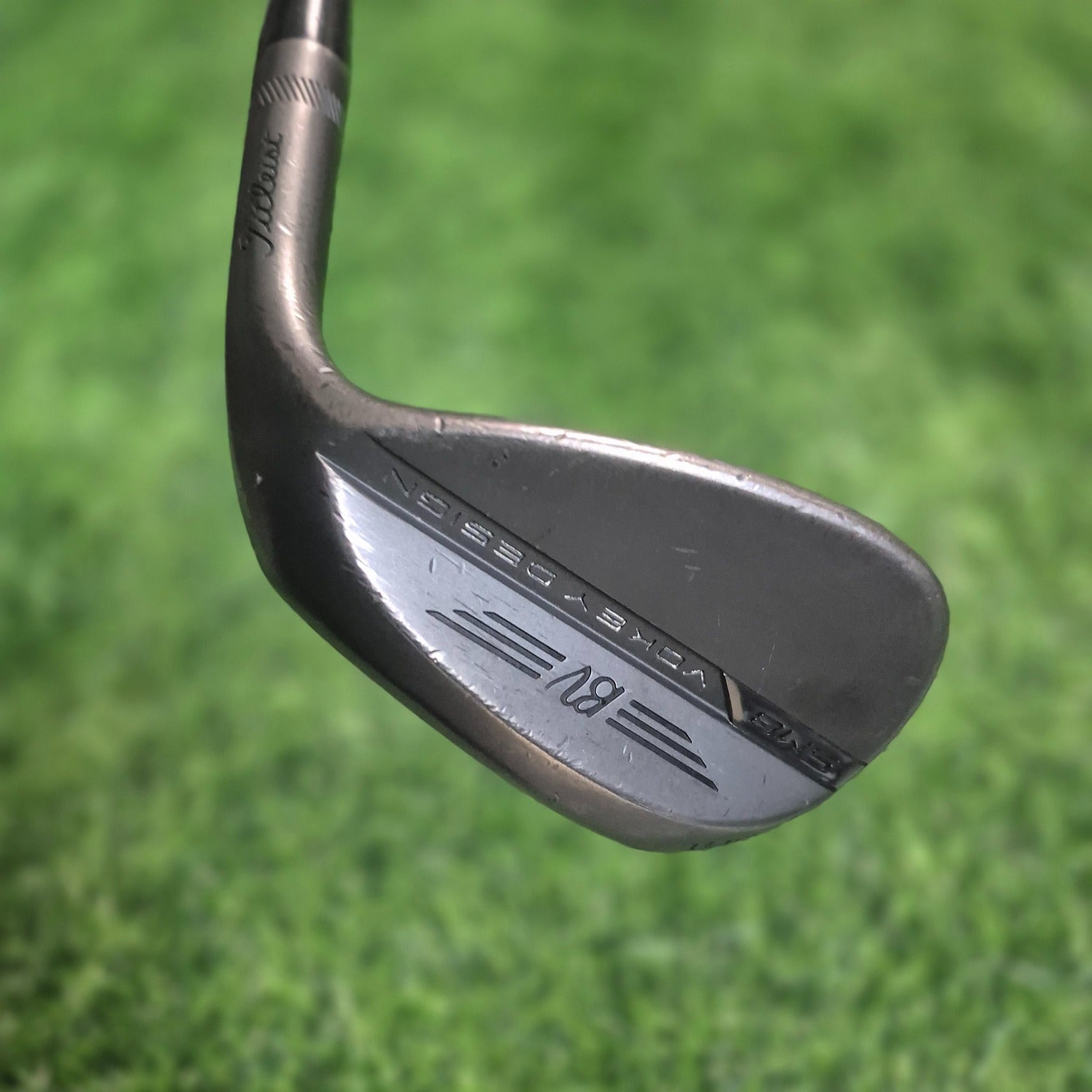 Titleist Wedge / Vokey SM8 Jet Black / 56.0