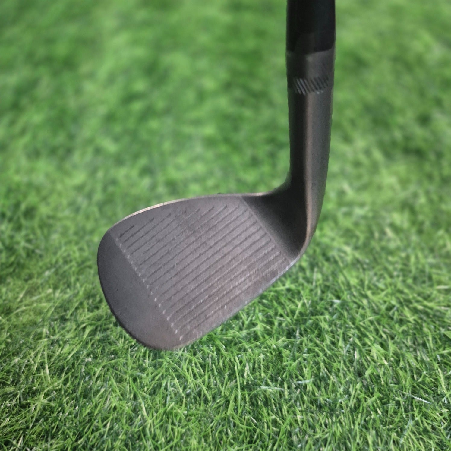 Titleist Wedge / Vokey SM8 Jet Black / 56.0