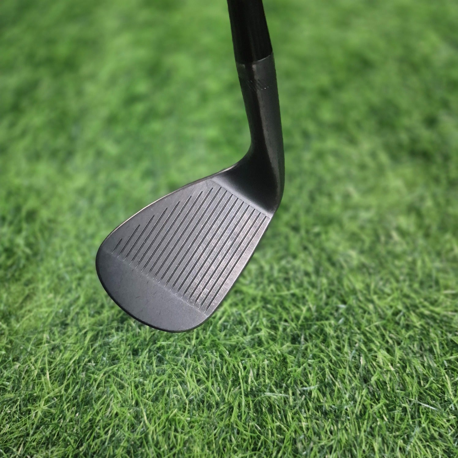 Titleist Wedge / Vokey SM8 Jet Black / 52.0