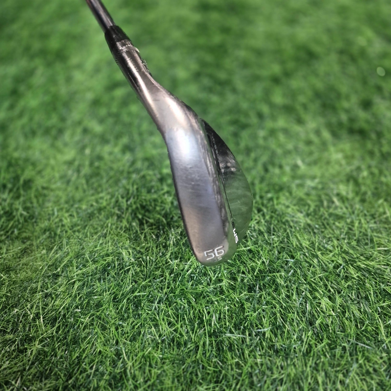 Titleist Wedge / Vokey SM9 Brushed / 56.0 / S