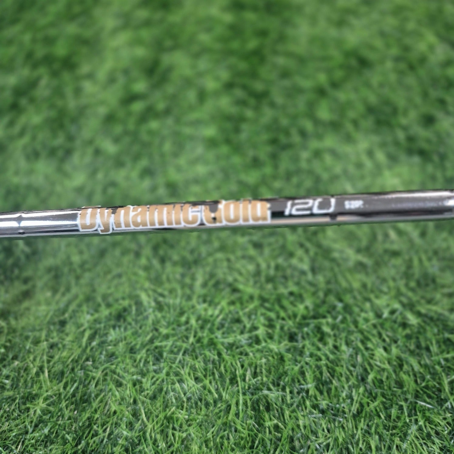 Titleist Wedge / Vokey SM9 Brushed / 56.0 / S