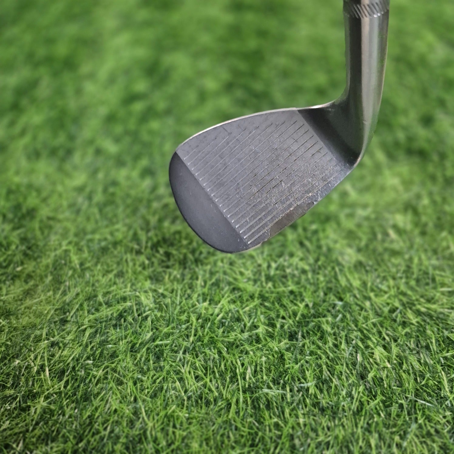 Titleist Wedge / Vokey SM8 Tour / 56.0 / S