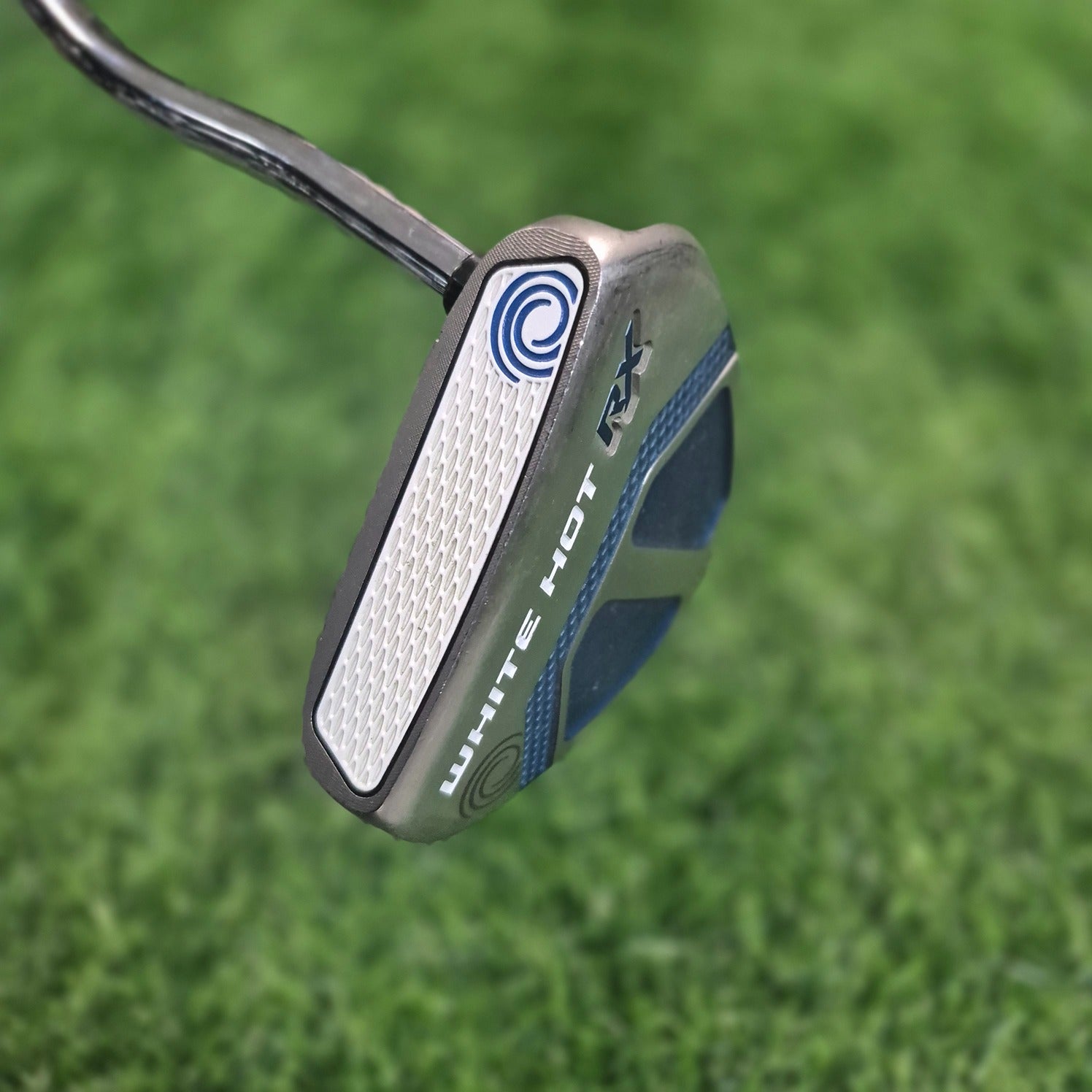 Odyssey Putter / White Hot RX 2-Ball V-Line / 33"