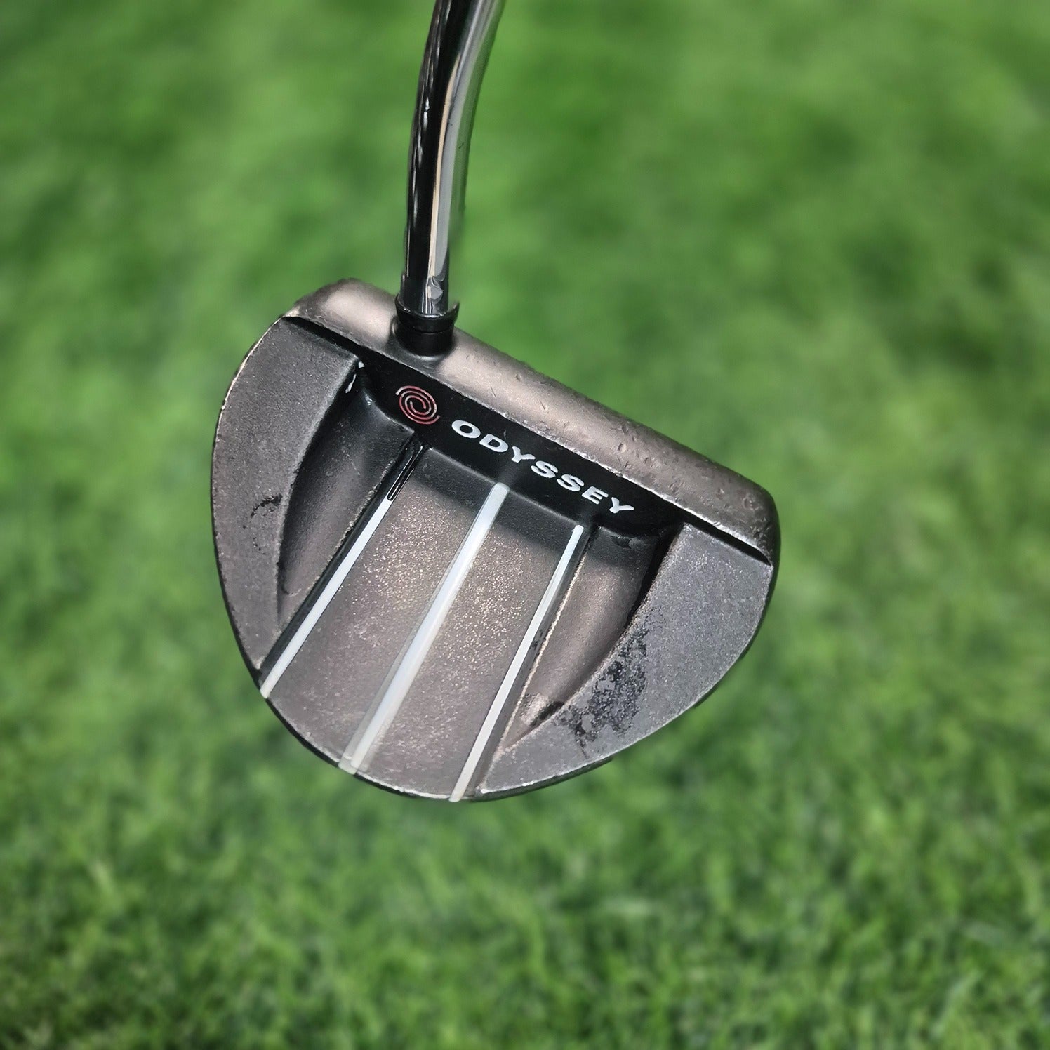 Odyssey Putter / WHITE HOT PRO V-LINE / 33"