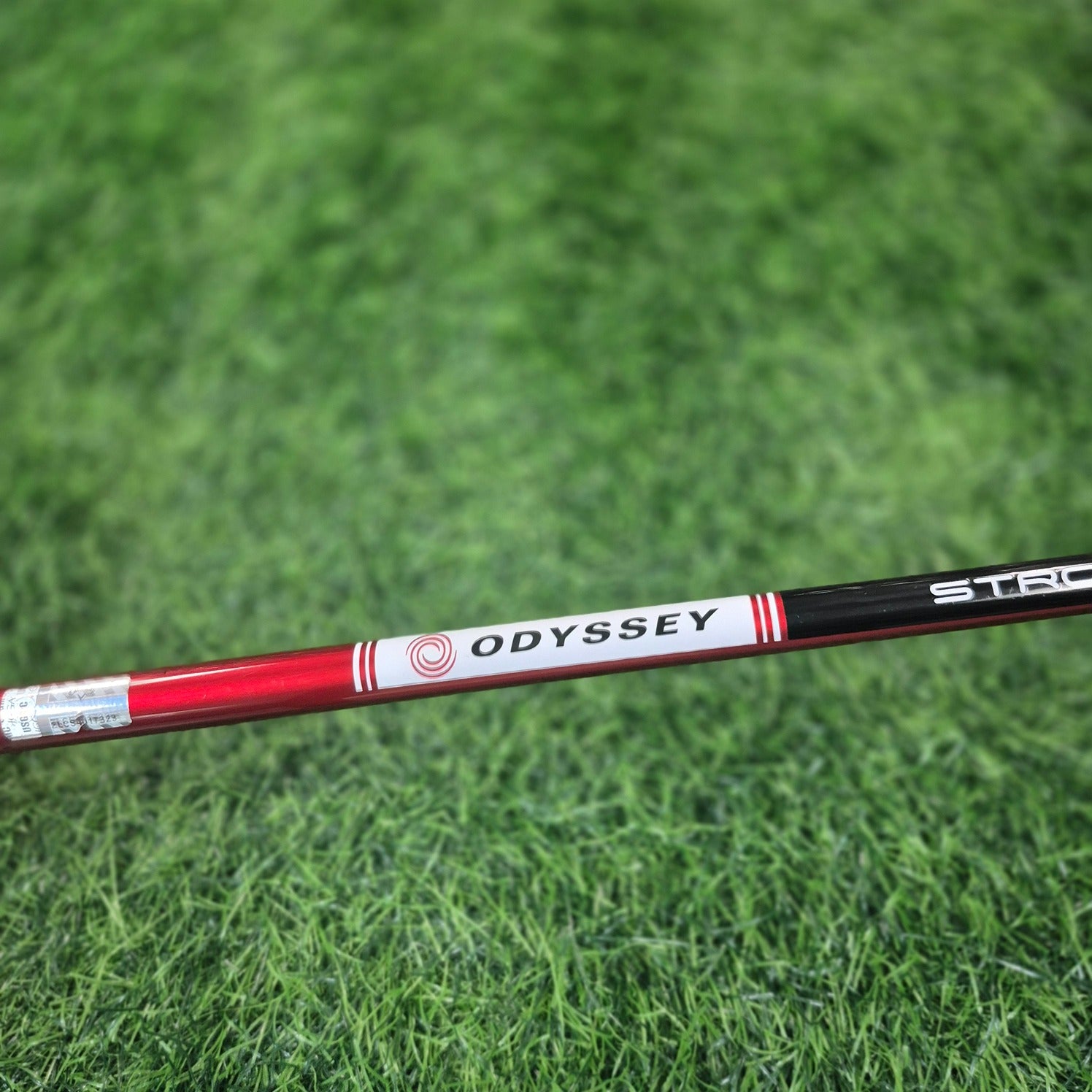 Odyssey Putter / White Hot Aussie #2 / 33"