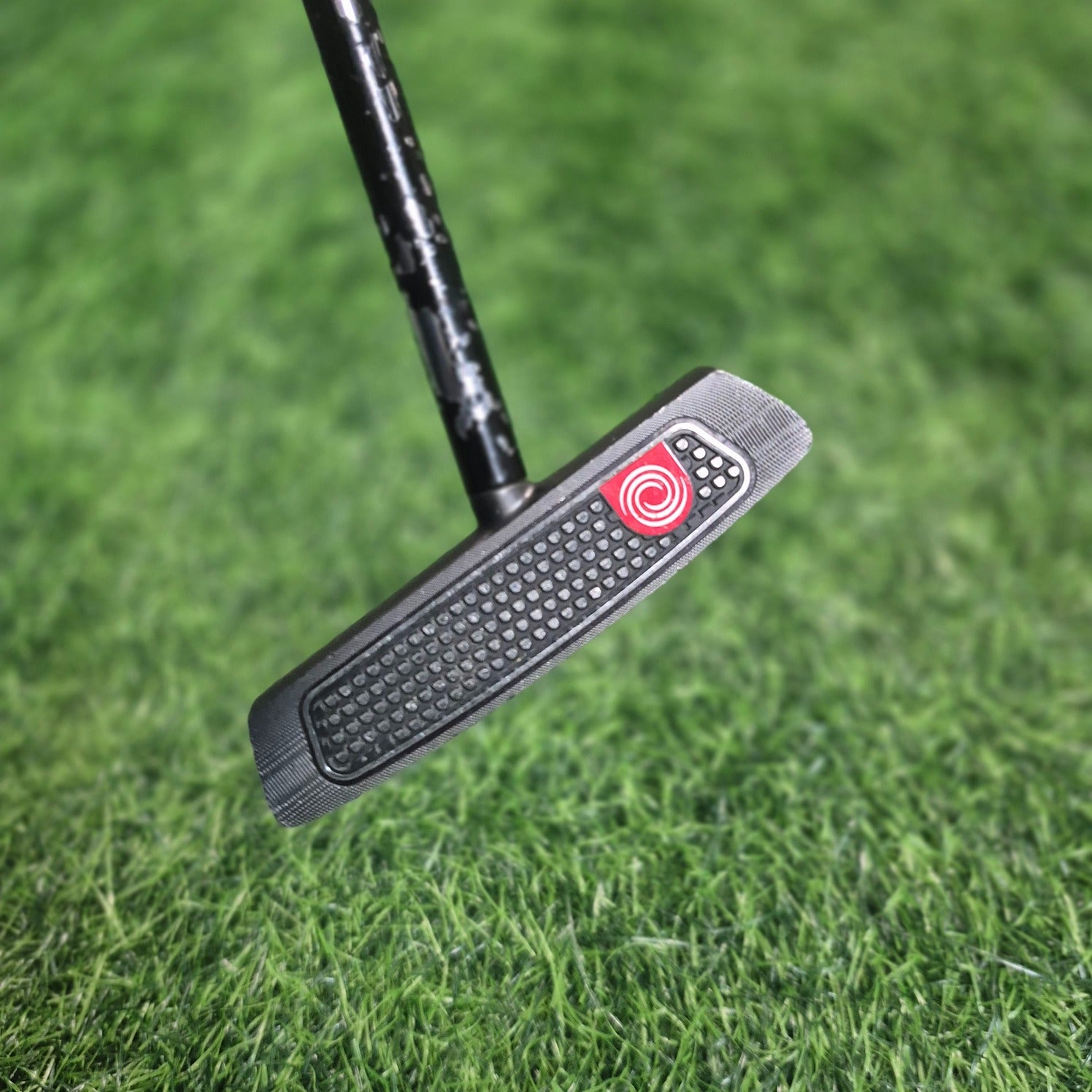 Odyssey Putter / O-Works 17 Black #2M CS / 33"