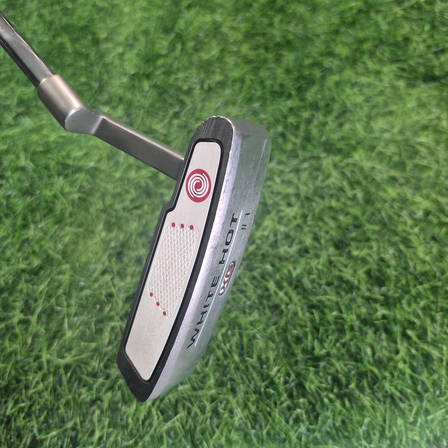 Odyssey Putter / WHITE HOT XG #1 / 33"
