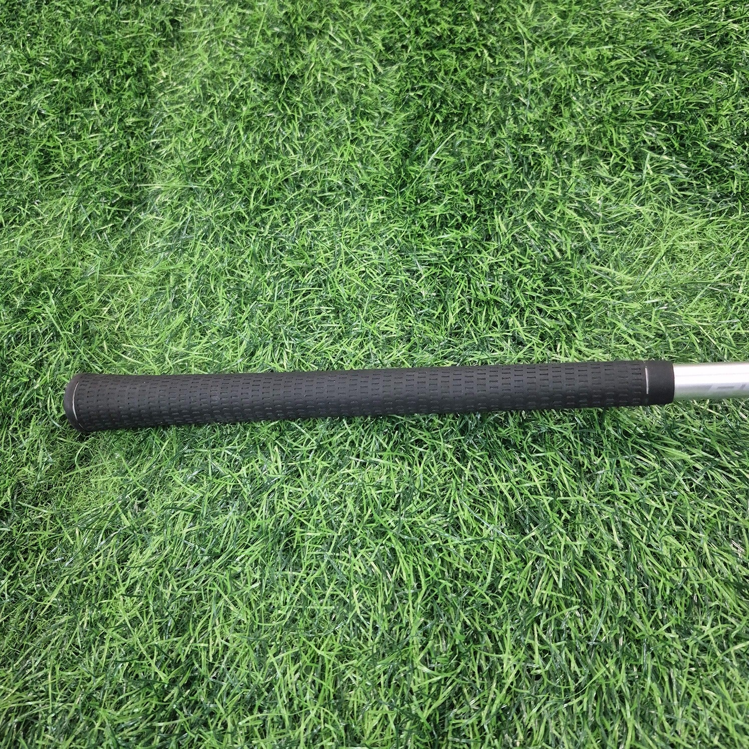 TaylorMade Etc / R9 / #8 Single iron / R