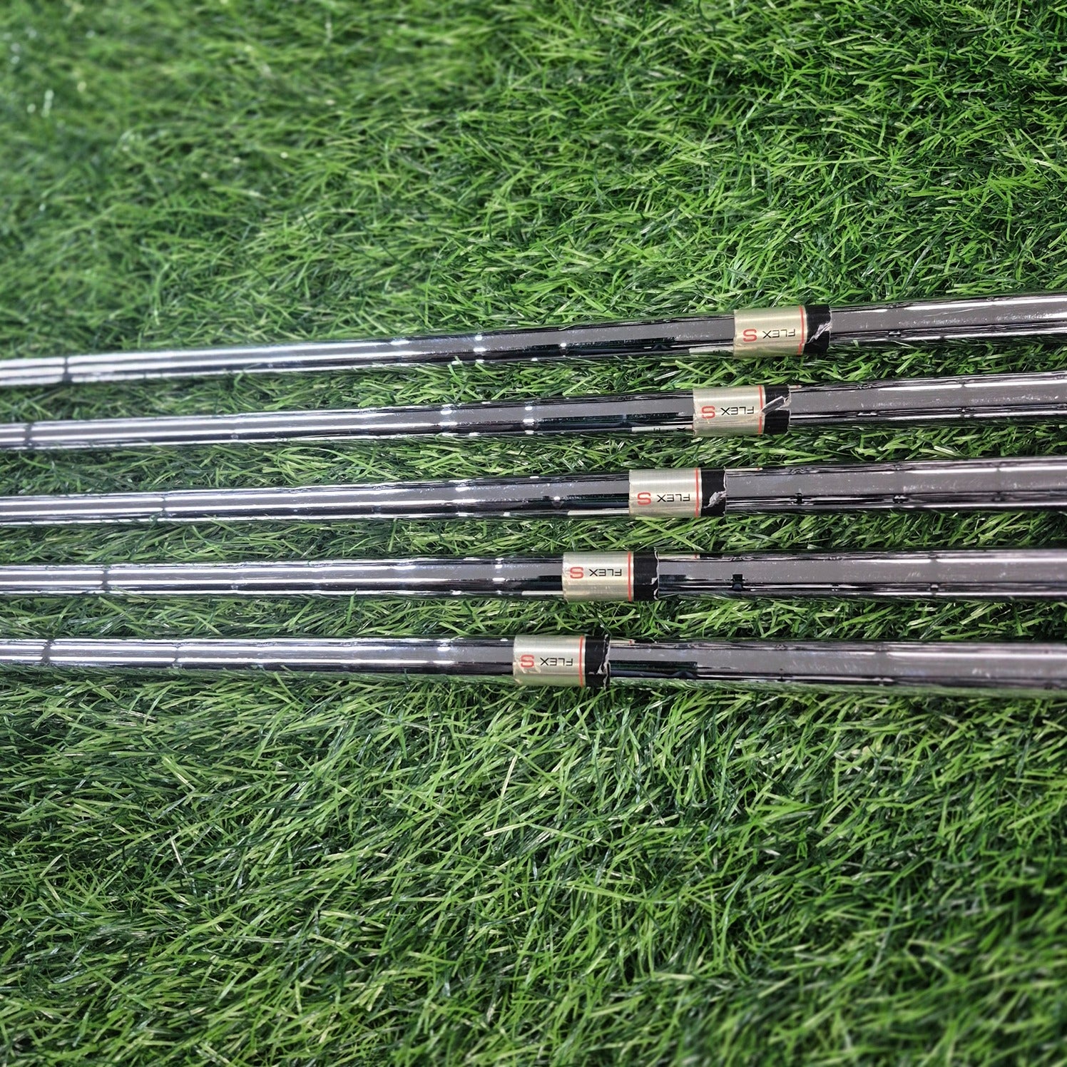 TaylorMade Iron Set / M2 / S