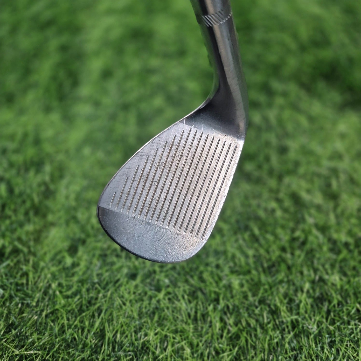 Titleist Wedge / Vokey SM8 Tour / 56.0 / S