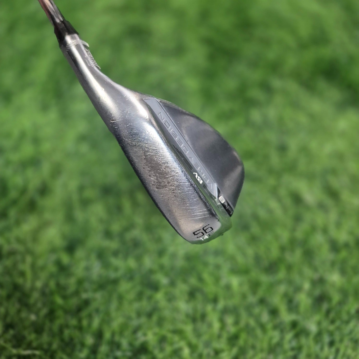 Titleist Wedge / Vokey SM8 Tour / 56.0