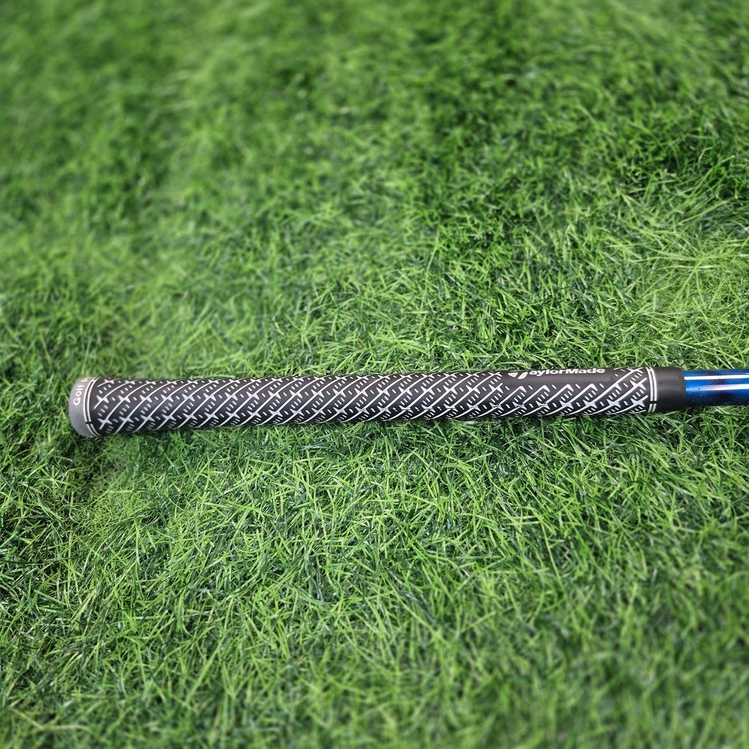 TaylorMade Driver / SIM Max D / 10.5 / R