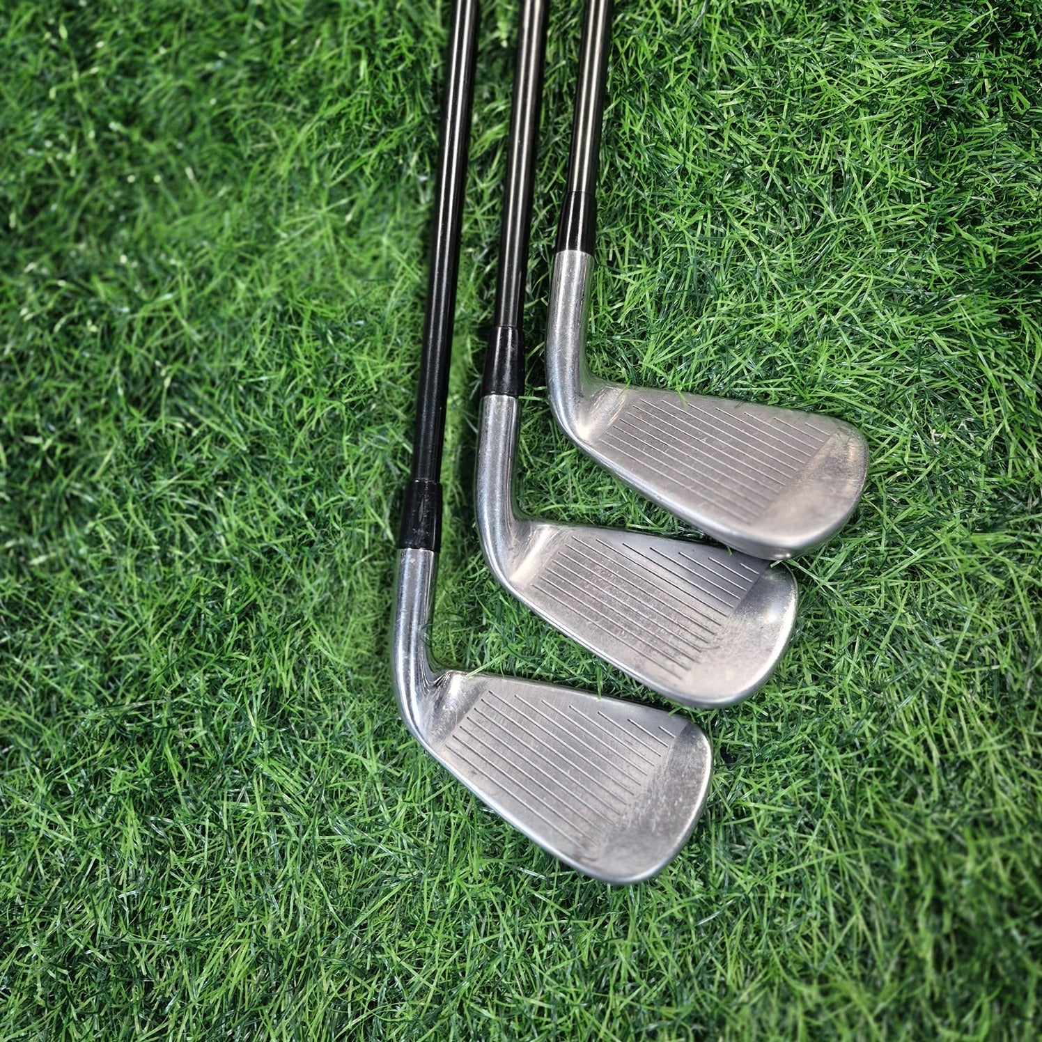 Titleist Iron Set / AP1 712 / Lefty / R