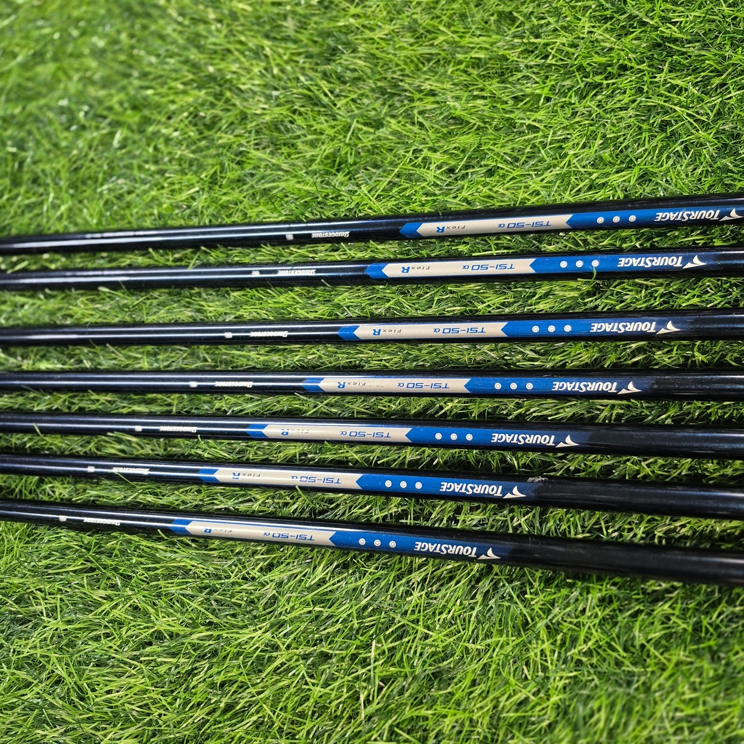 Bridgestone Iron Set / TOURSTAGE ViQ / 7pcs / R