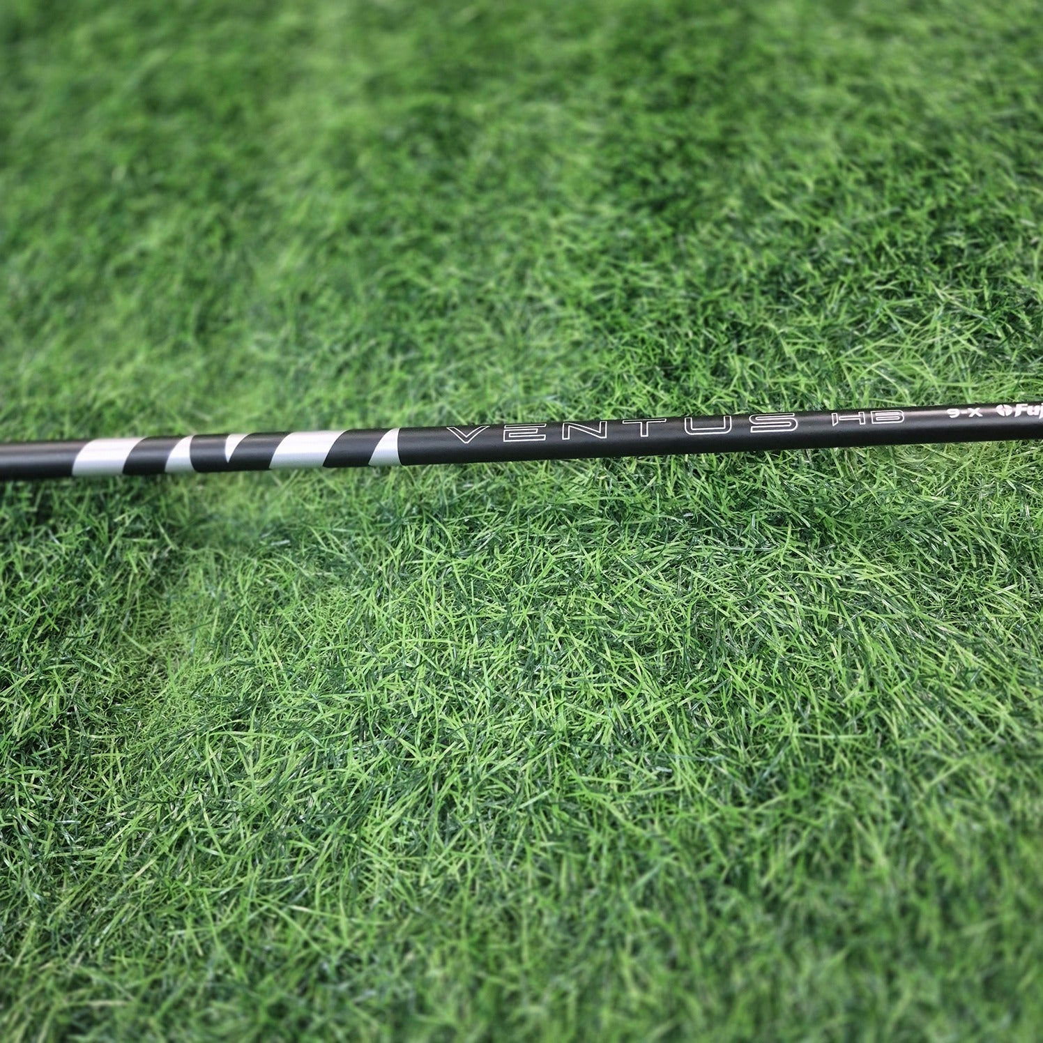 TaylorMade Hybrid / Qi 35 / 3H(19.0) / XS  (Like new)