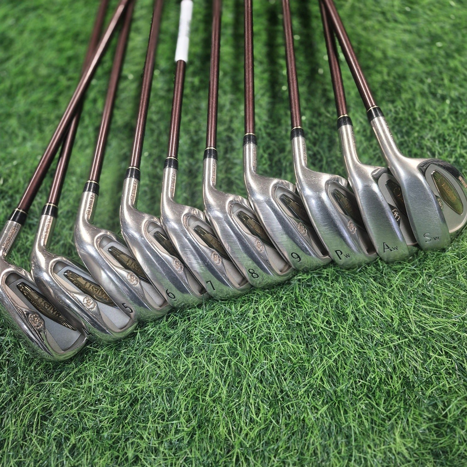 MAJESTY Iron Set / ROYAL II / 10 pcs / R