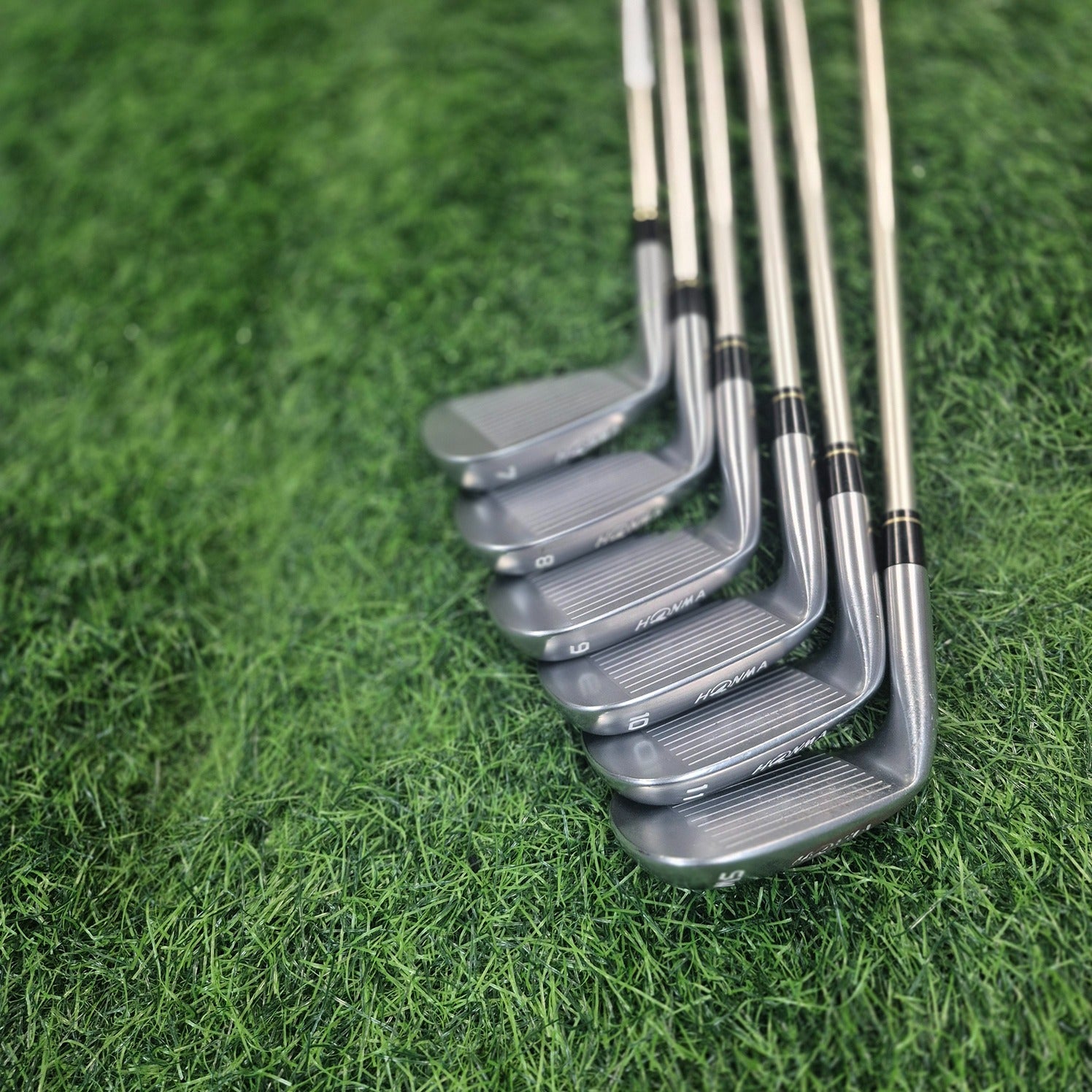 Honma Iron Set / TW 717P Forged / Women / A