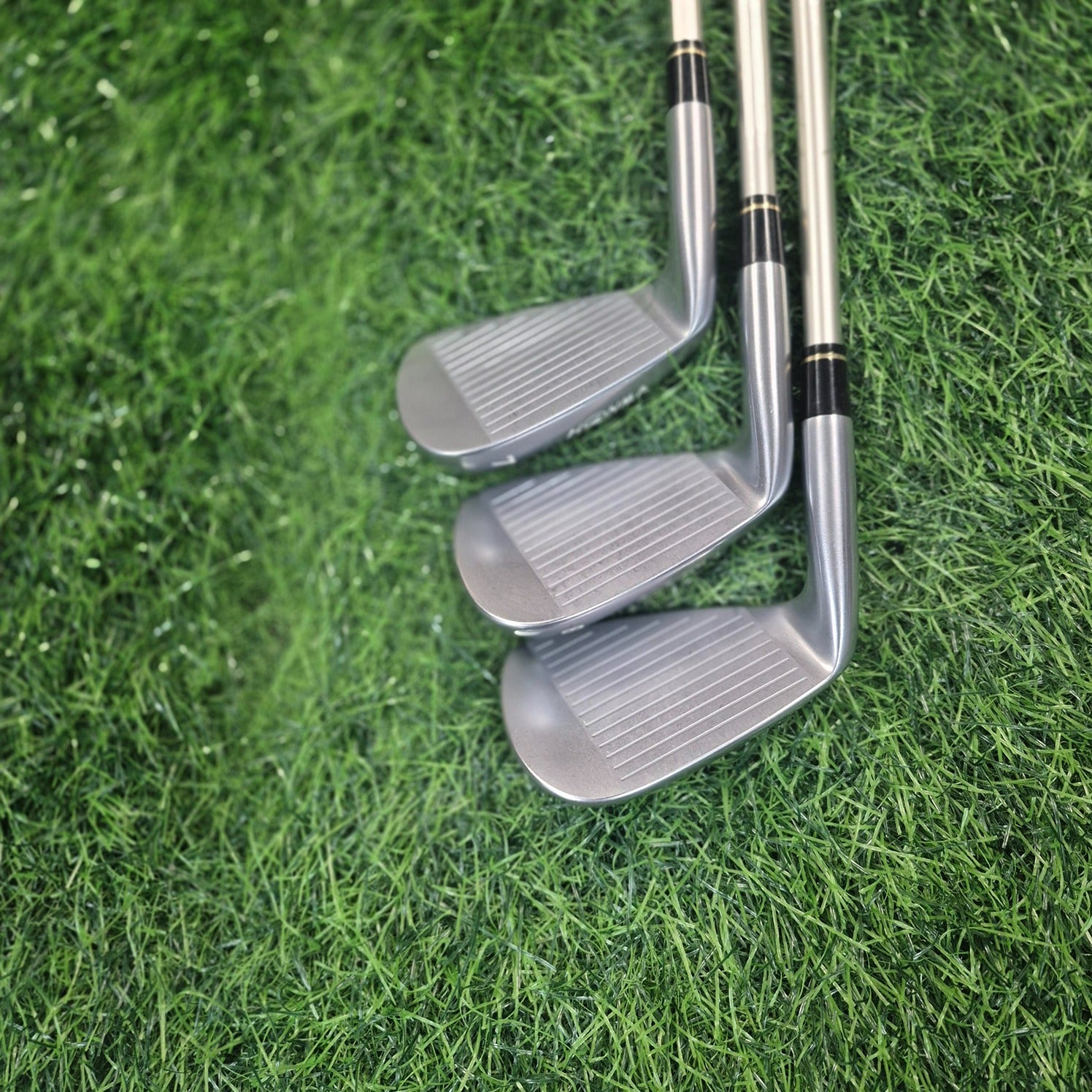 Honma Iron Set / TW 717P Forged / Women / A