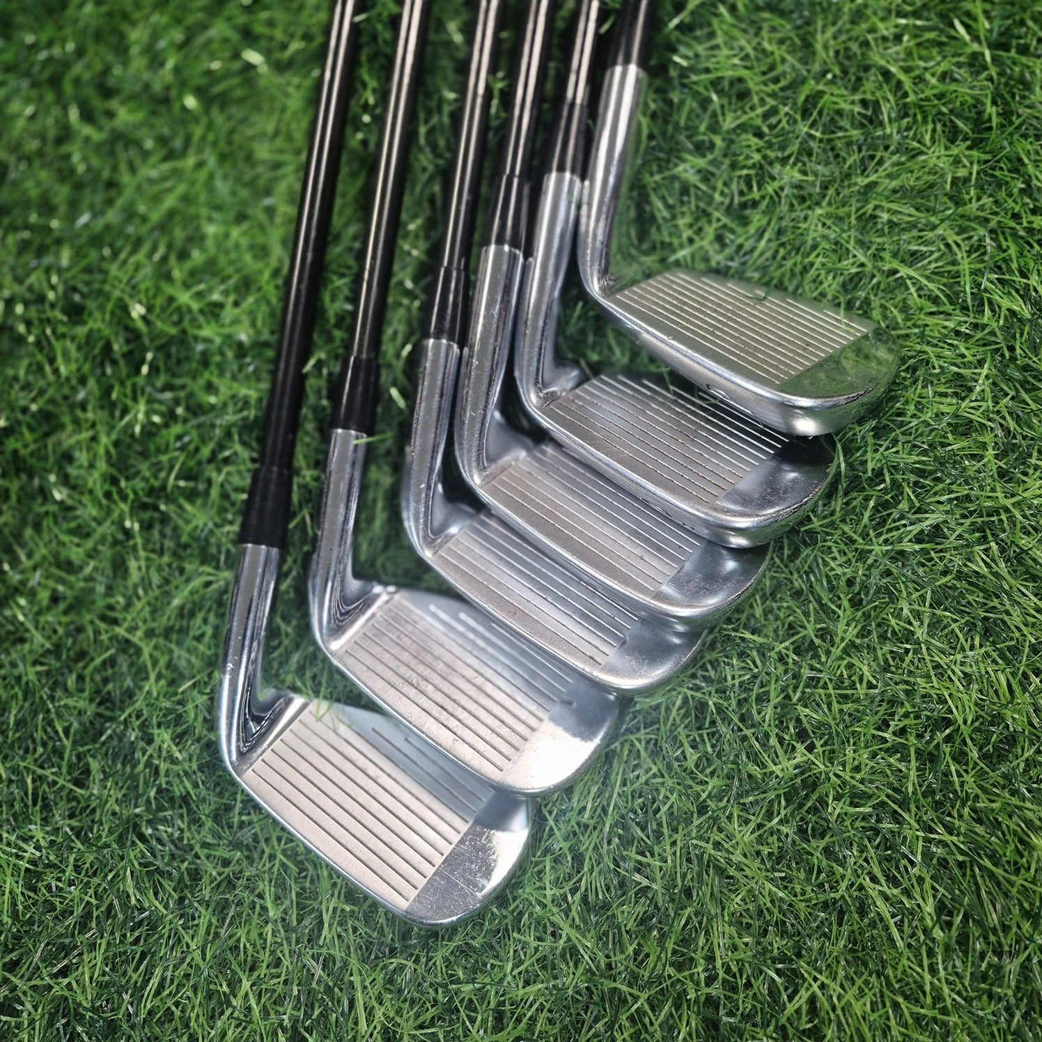 Titleist Iron Set / AP2 712 / Lefty / S