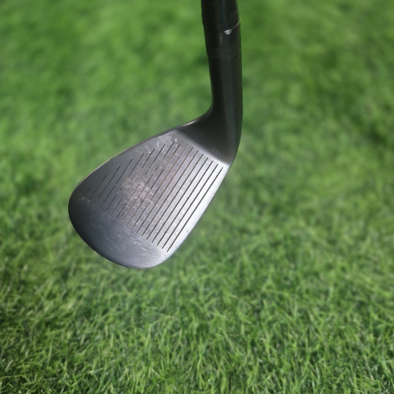 Titleist Wedge / Vokey SM6 F Grind / 52.0