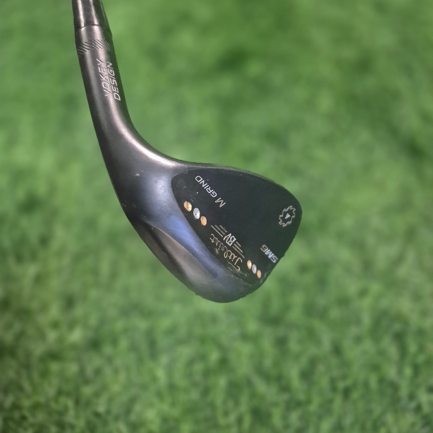 Titleist Wedge / Vokey SM6 M Grind / 56.0