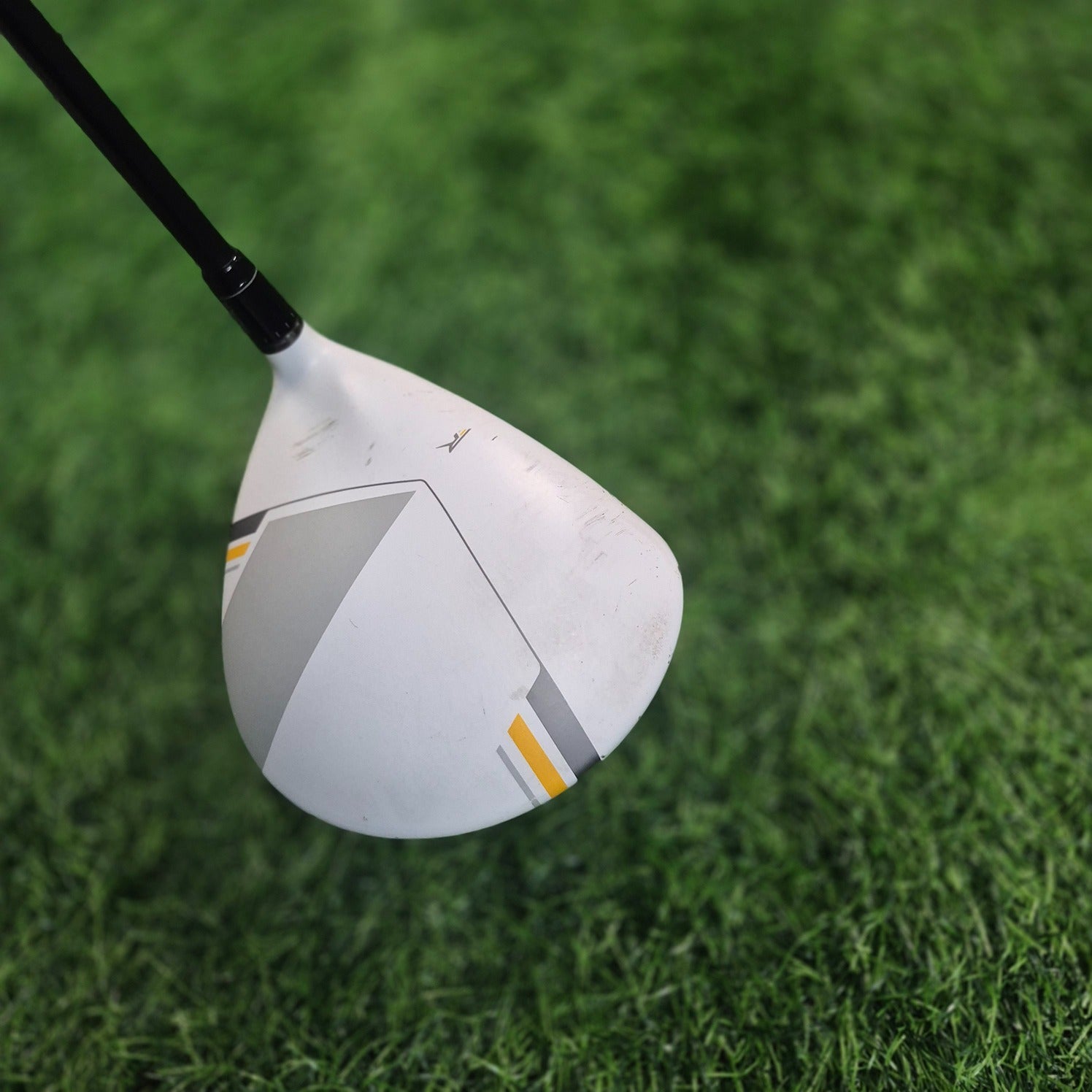 TaylorMade Driver / RBZ / 9.5 / R