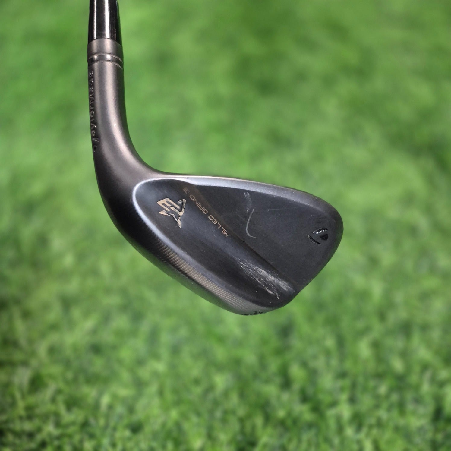 TaylorMade Wedge / Milled Grind / 56.0