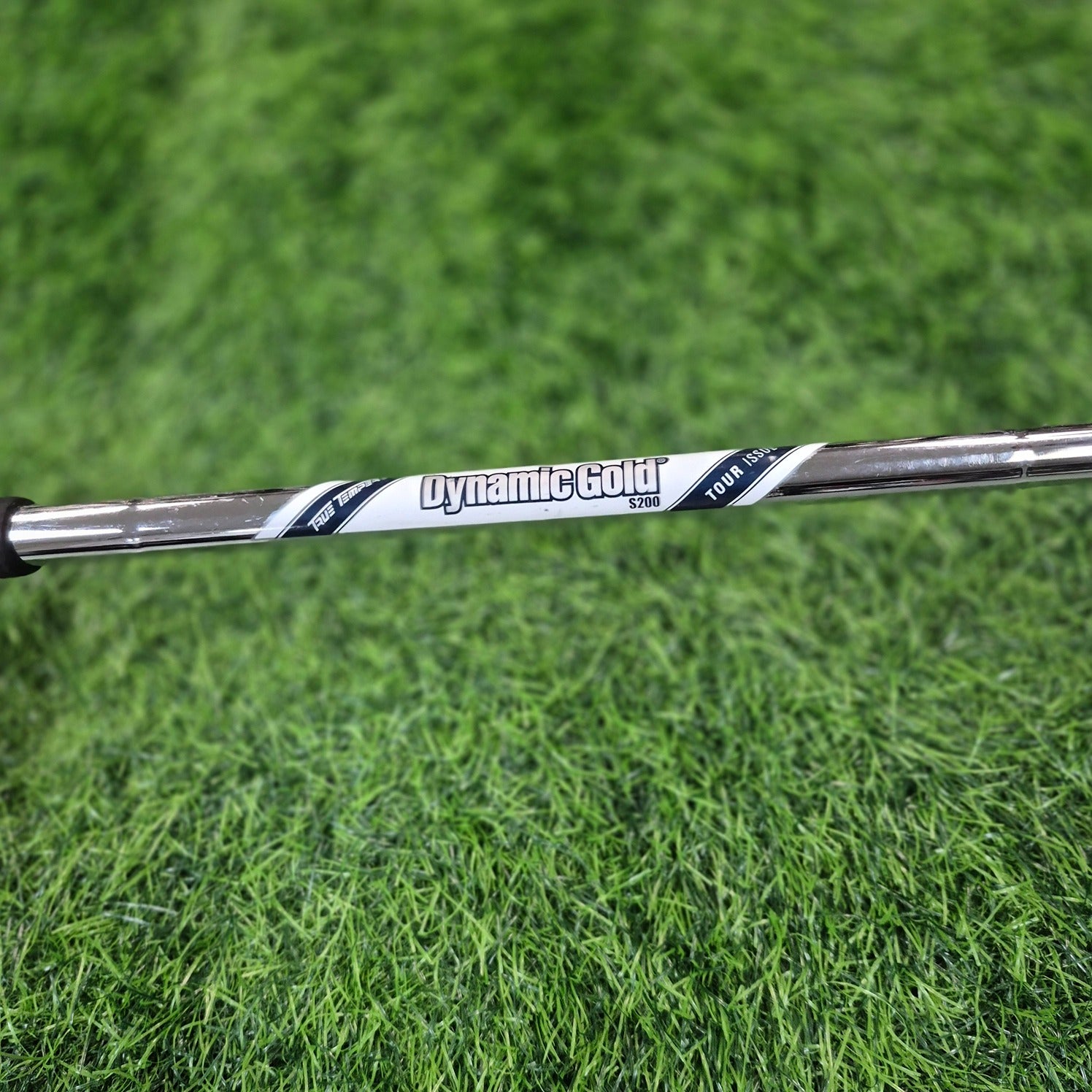 TaylorMade Wedge / Milled Grind / 56.0