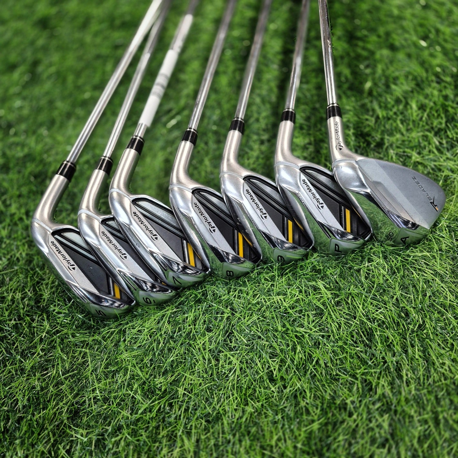 TaylorMade Iron Set / RBLADEZ / 7pcs / R