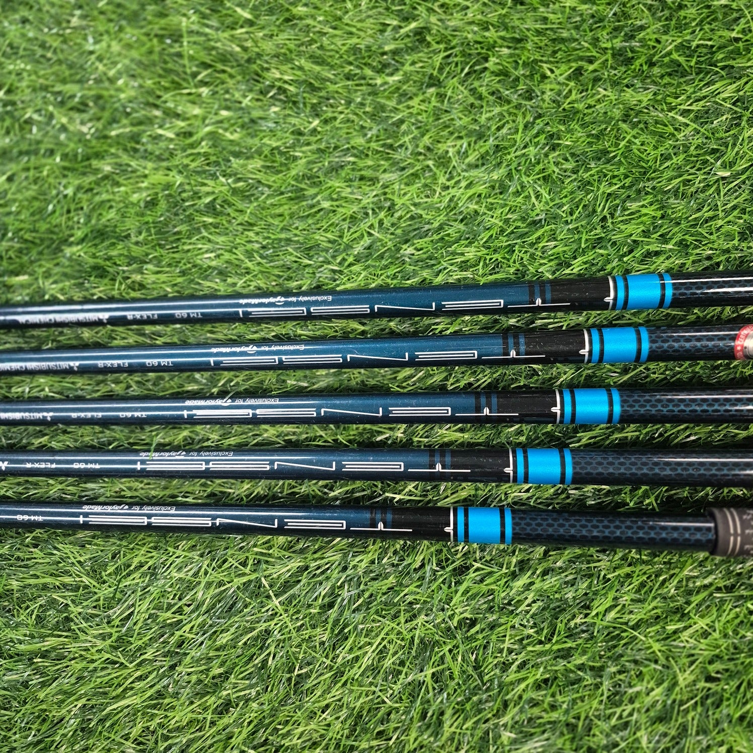 TaylorMade Iron Set / SIM2 Max / 5pcs / R