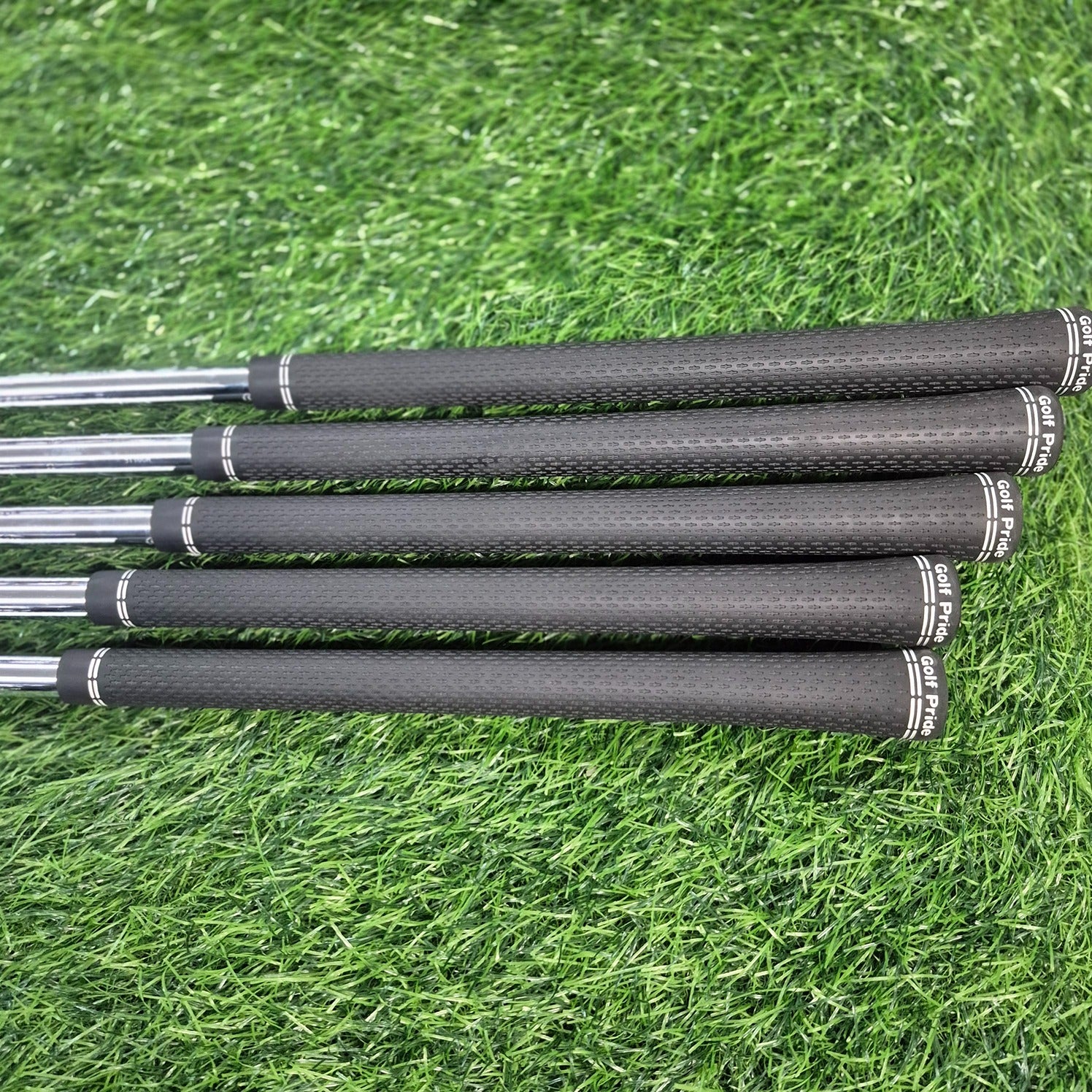 Titleist Iron Set / T300 / 5pcs / S