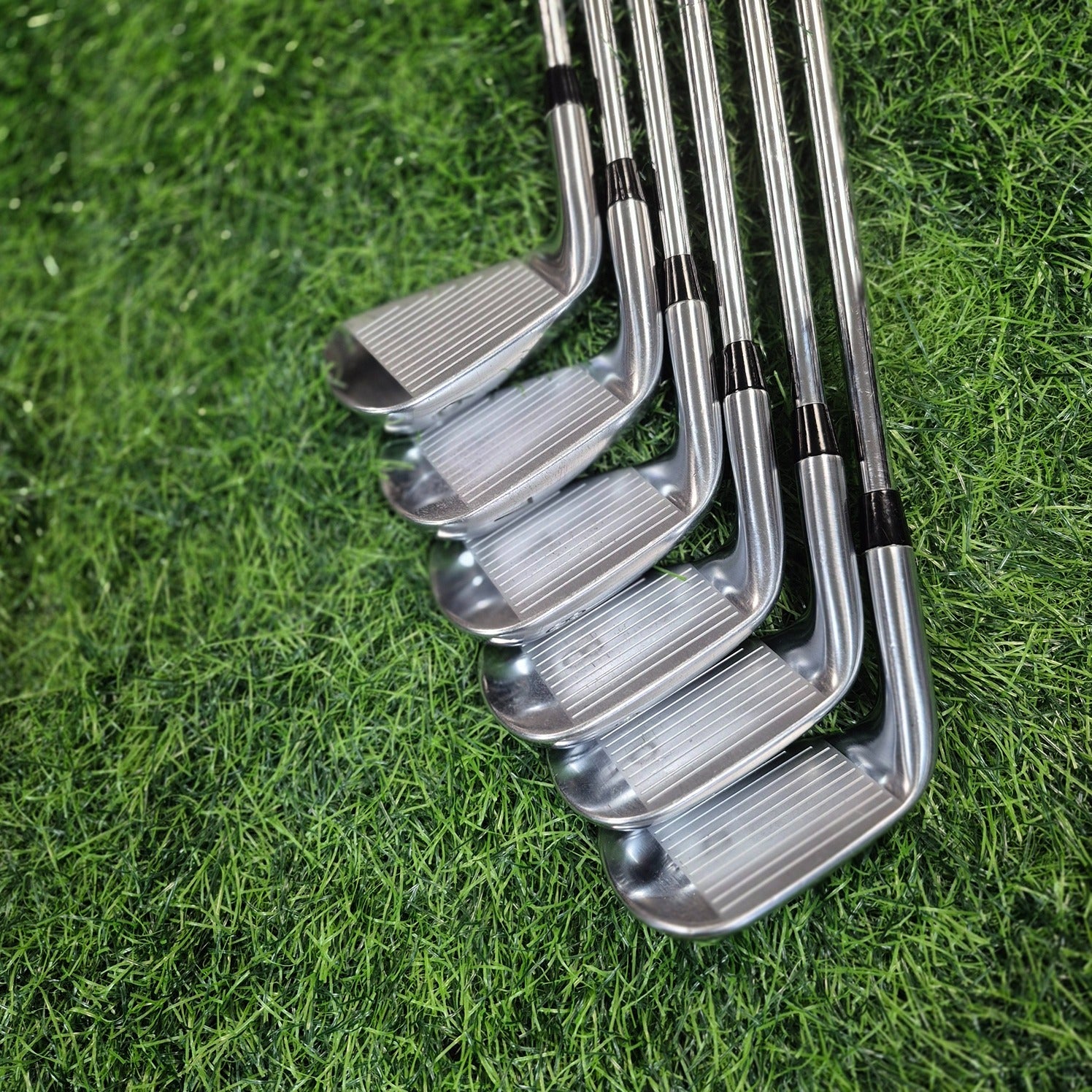Titleist Iron Set / T200 / 6pcs / R