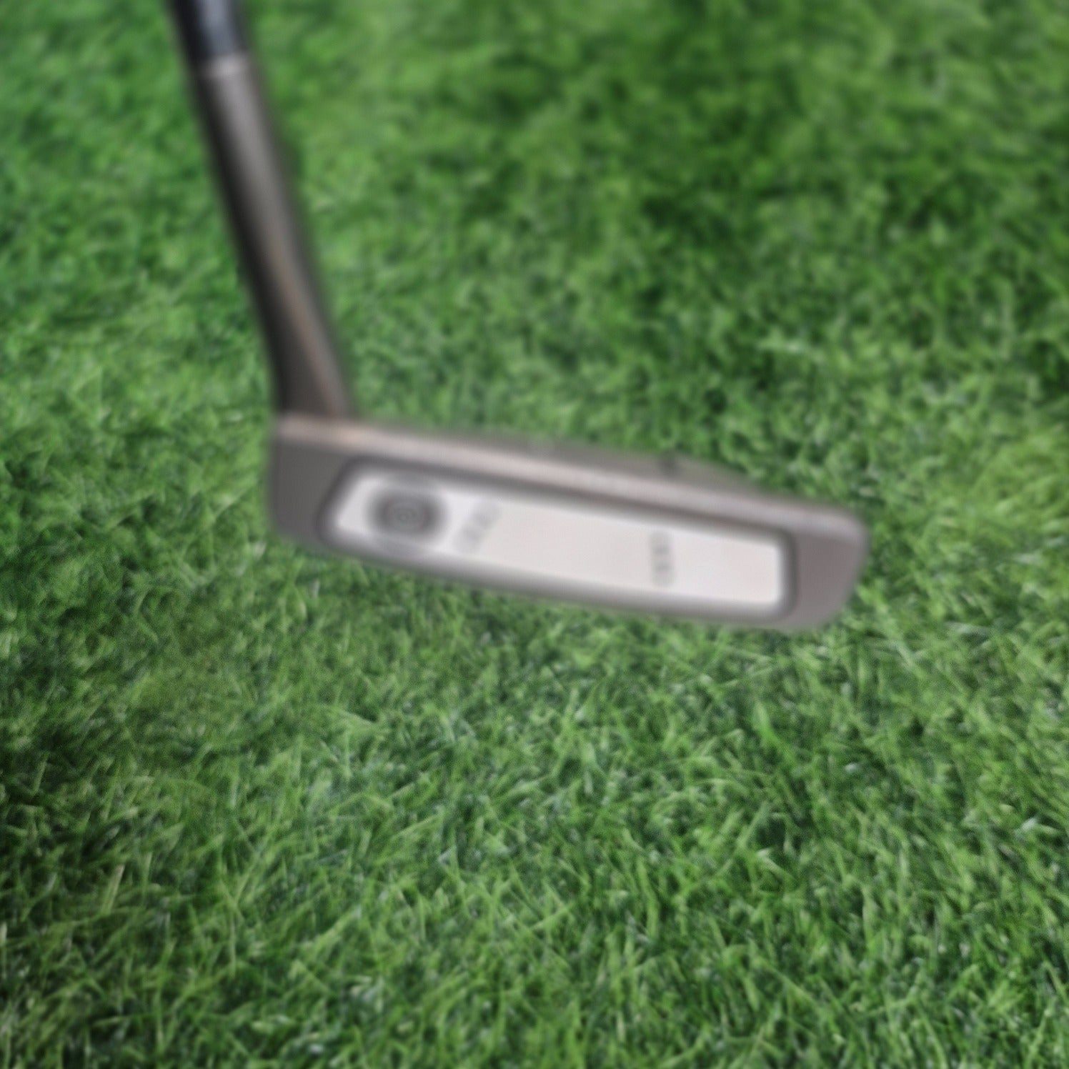 Odyssey Putter / White Hot Tour #9 / 33