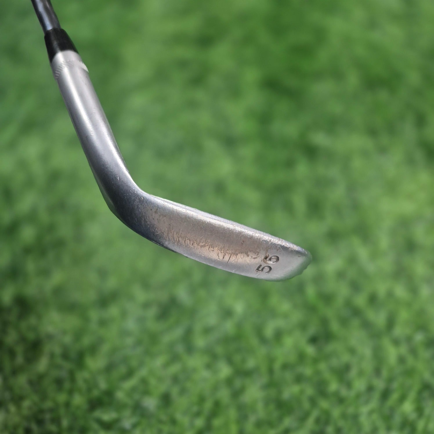 Titleist Wedge / Vokey spin milled / 56.0 / Lefty