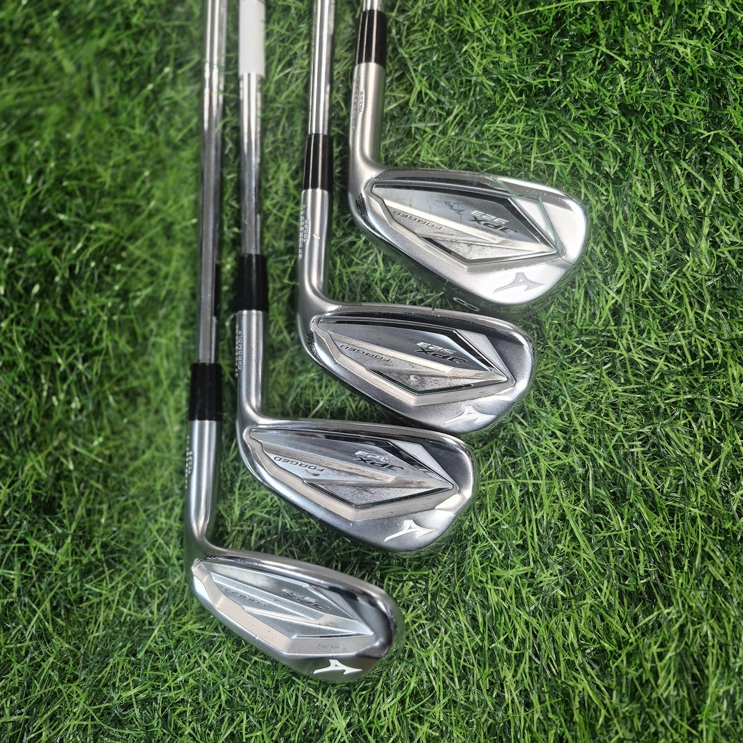 Mizuno Iron Set / JPX 923 FORGED / 4pcs / S
