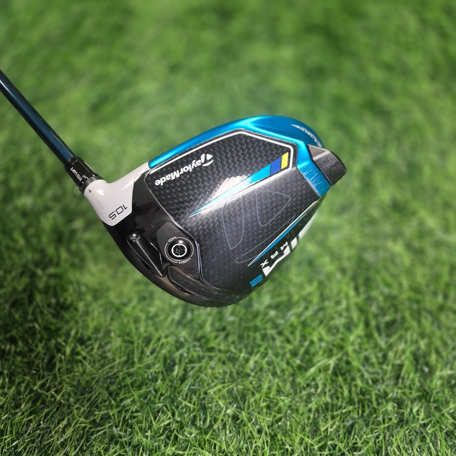 TaylorMade Driver / SIM2 Max / 10.5 / R(S)