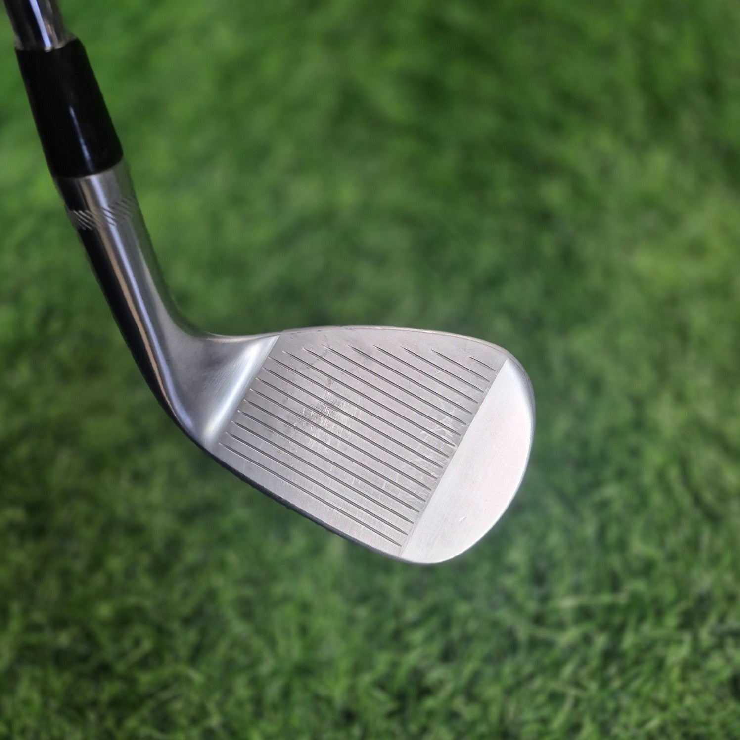 Titleist Wedge / Vokey SM10 / 52.0 / Lefty / S