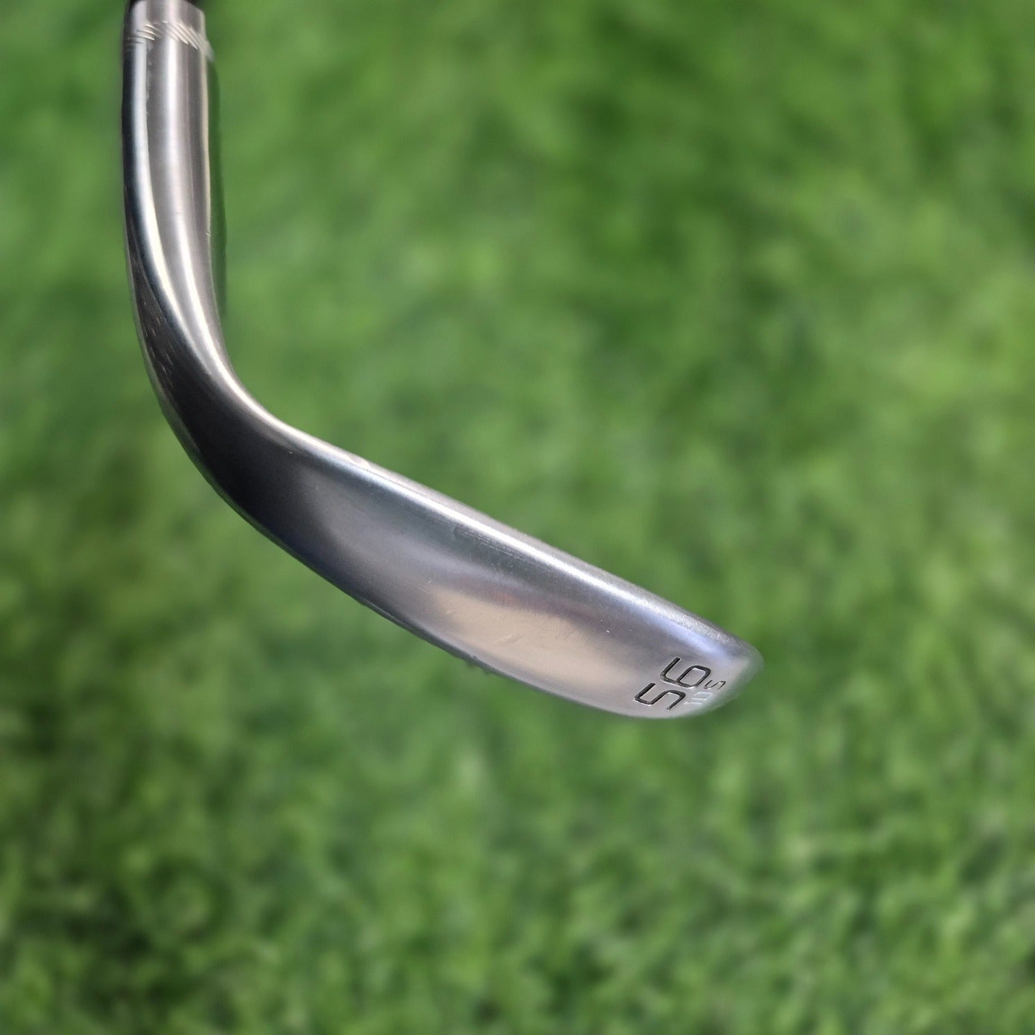 Titleist Wedge / Vokey SM10 / 56.0 / Lefty / S
