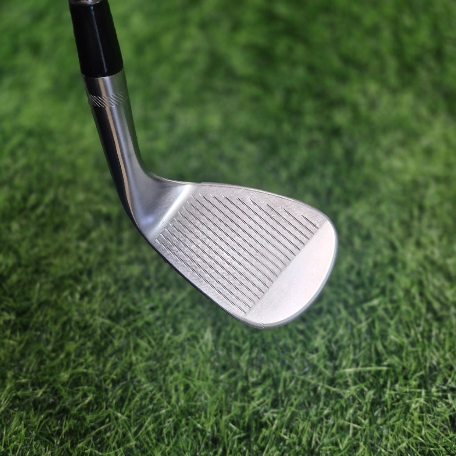 Titleist Wedge / Vokey SM10 / 56.0 / Lefty / S