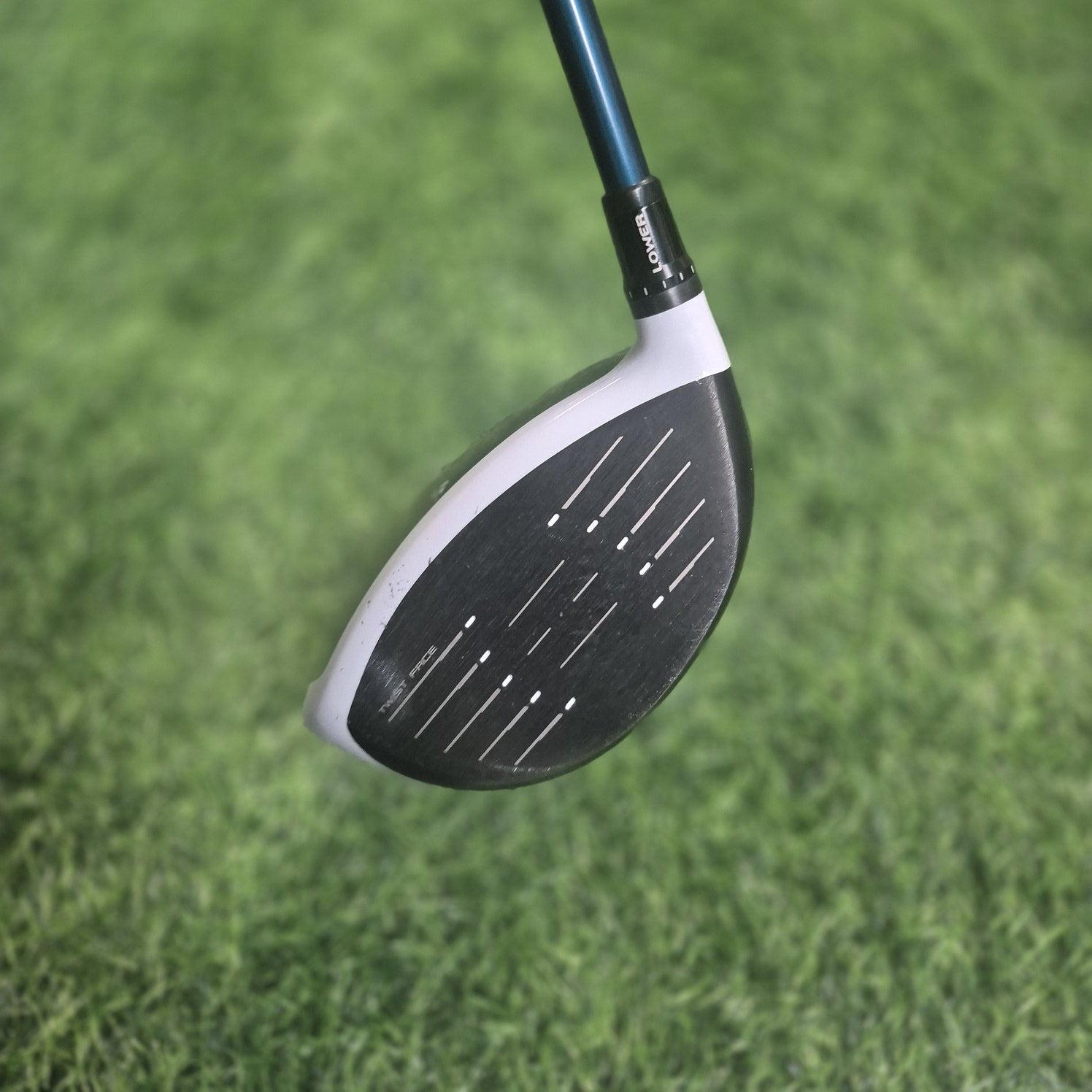 TaylorMade Driver / SIM2 Max-D / 10.5° / R