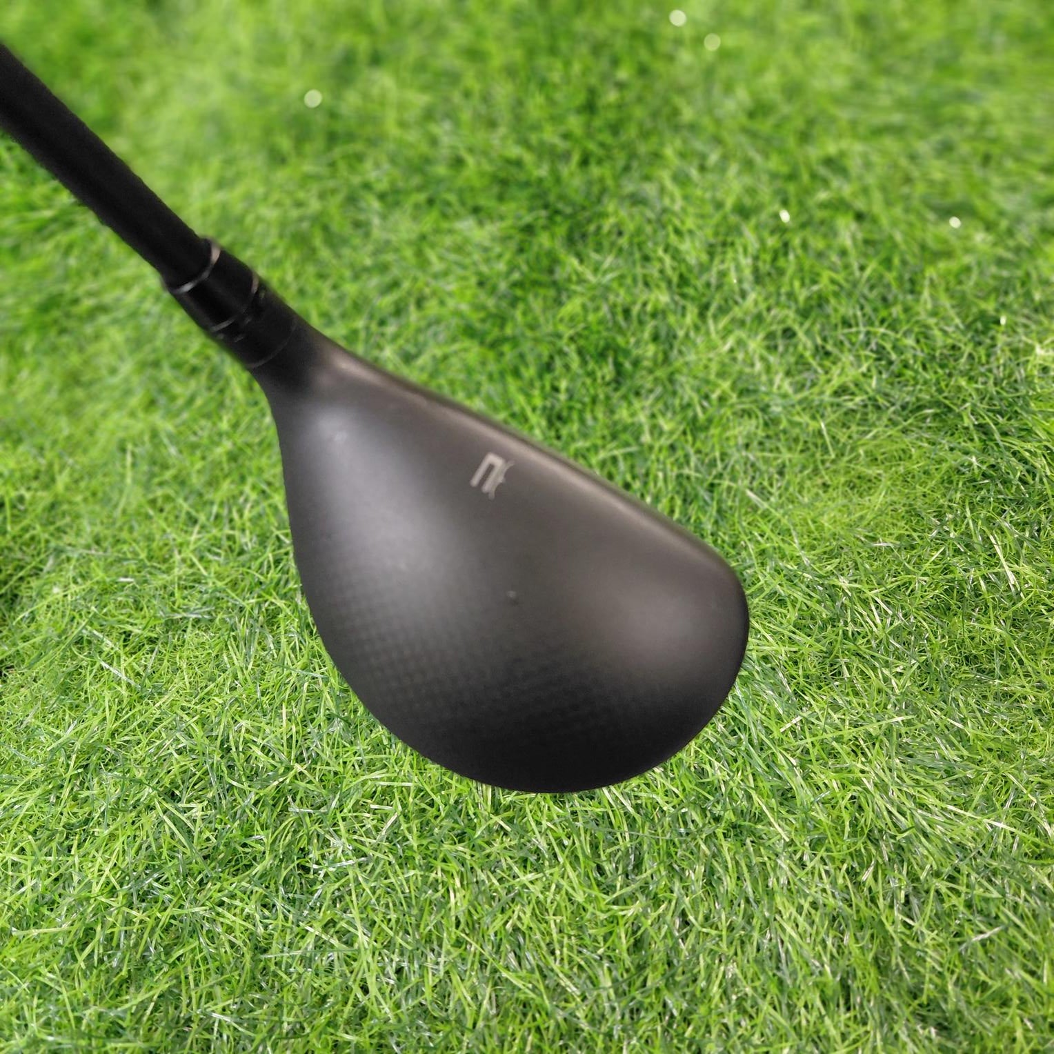 Cobra Hybrid / King TEC / 3H(19.0) / R * (Like new)
