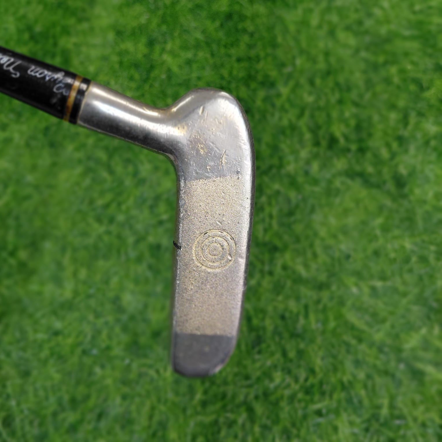 Northwestern Putter / 24k Gold / 36"