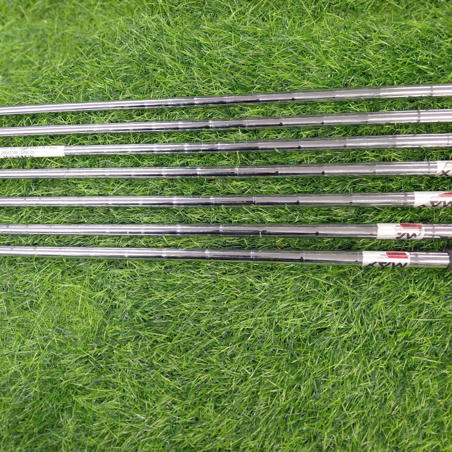 TaylorMade Iron Set / SIM2 MAX / R / 7pcs