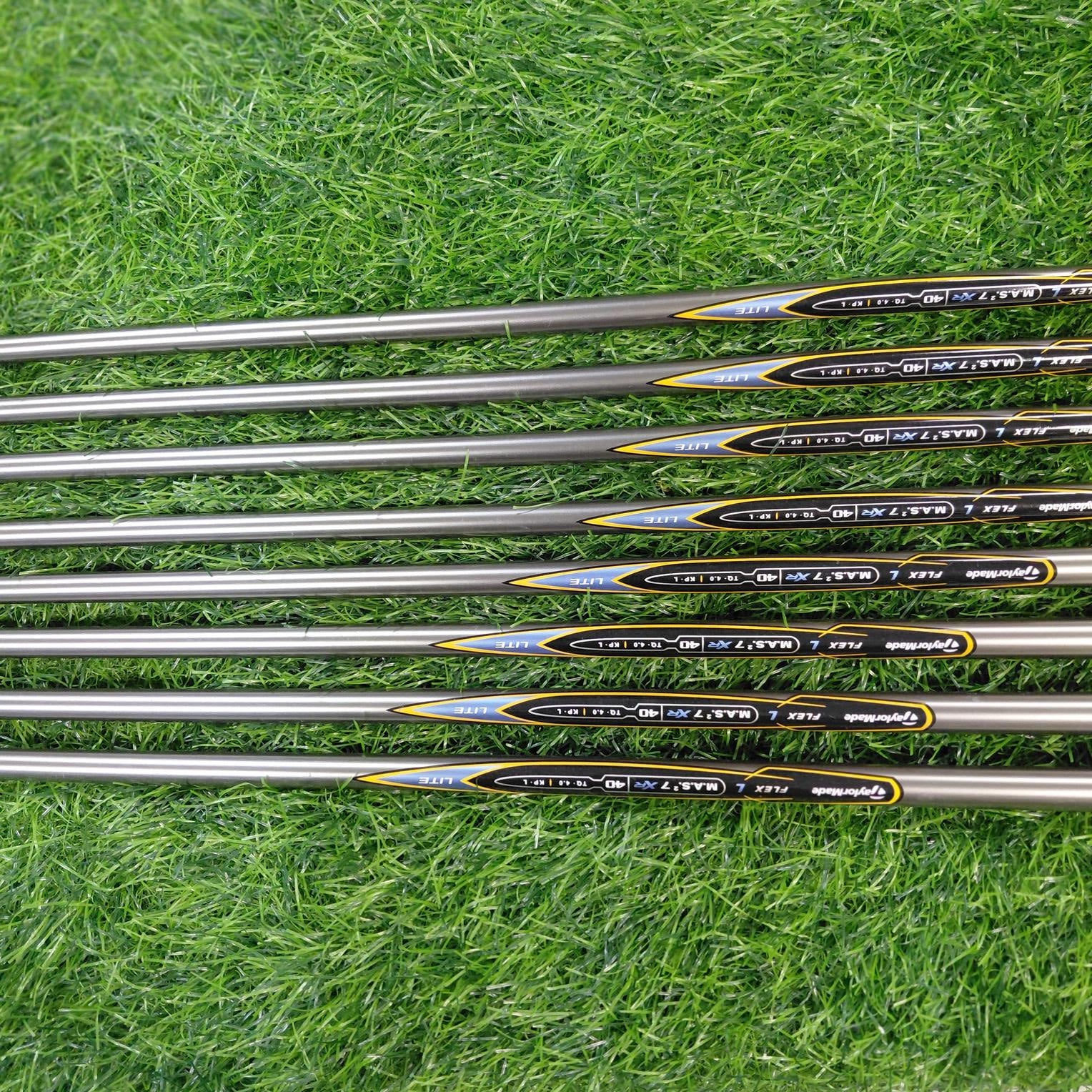 TaylorMade Iron Set / r7 XR 8S / 8pcs / Women