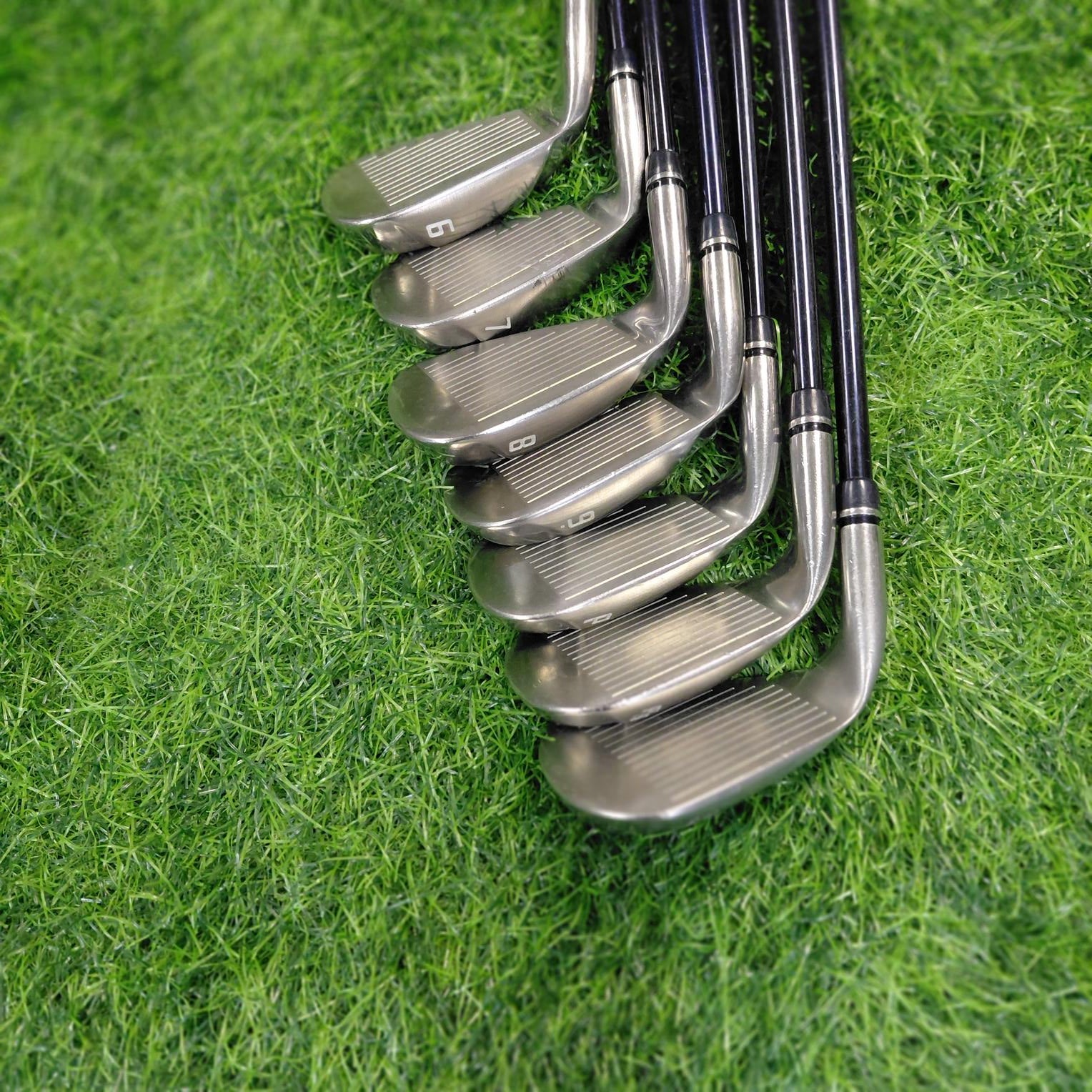 Bridgestone Iron Set / TOURSTAGE ViQ CL 8S / 7pcs / Women