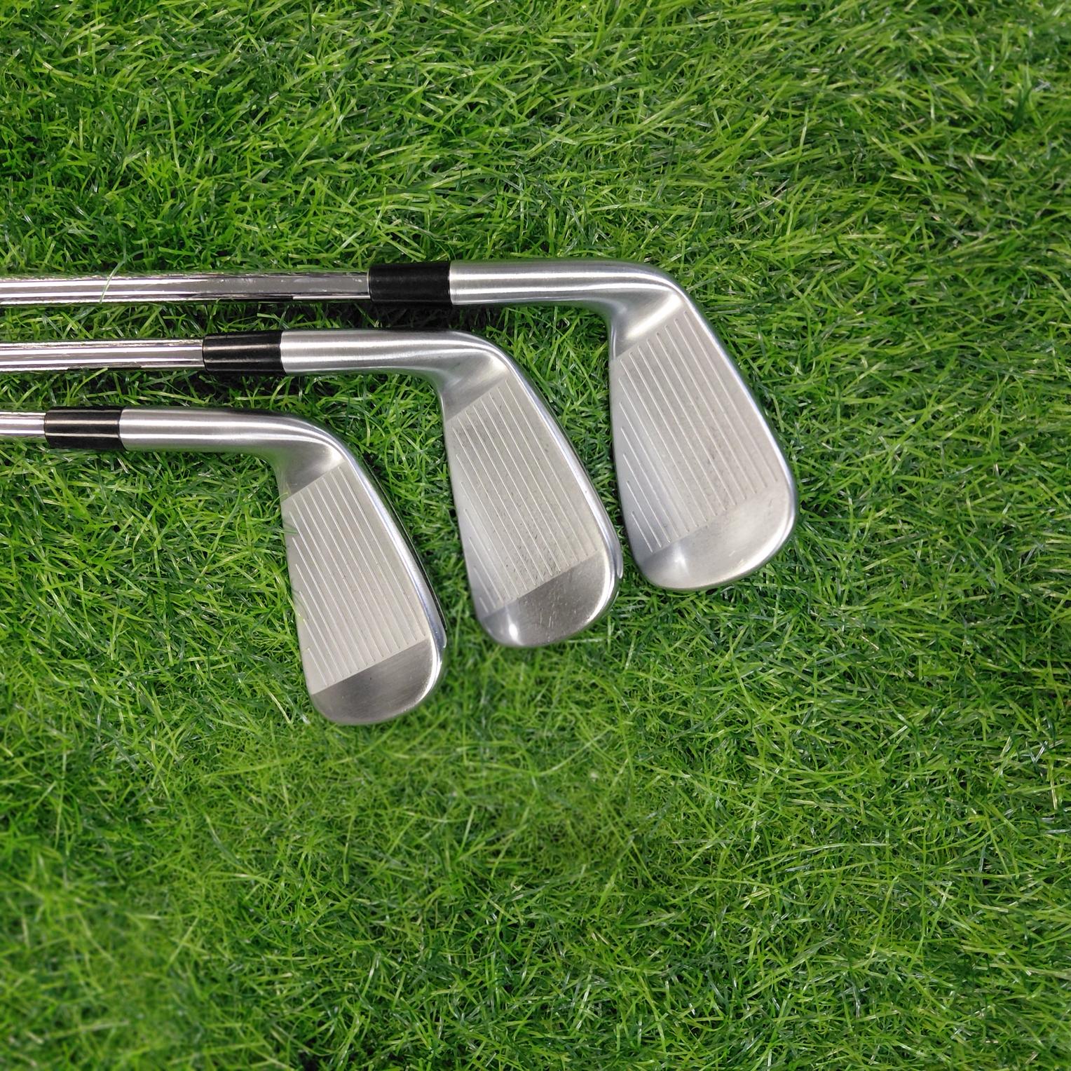 TaylorMade Iron Set / P790 / 5pcs / S