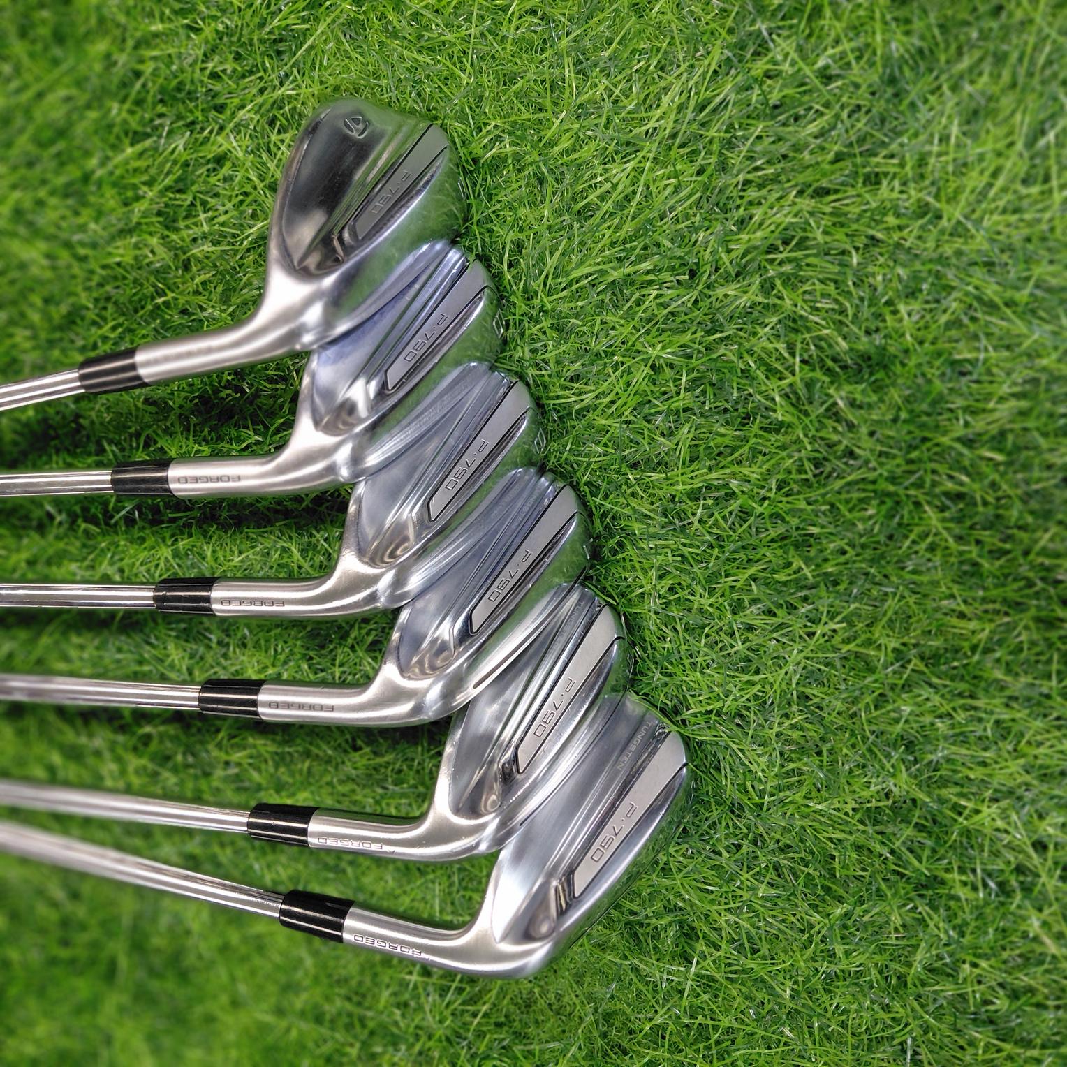 TaylorMade Iron Set / P790 US / 6pcs / S