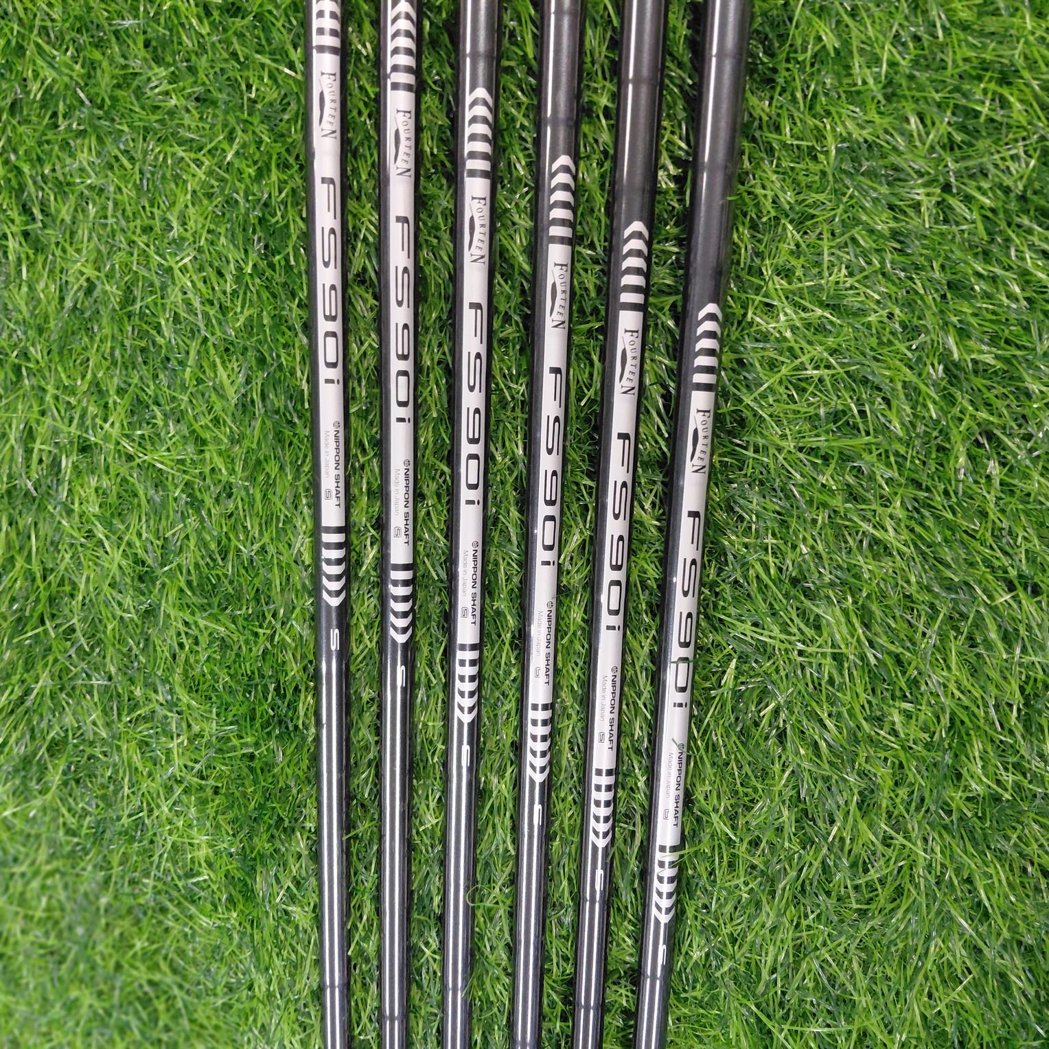 Fourteen Iron Set / TB-5 Forged Black / 6pcs / S