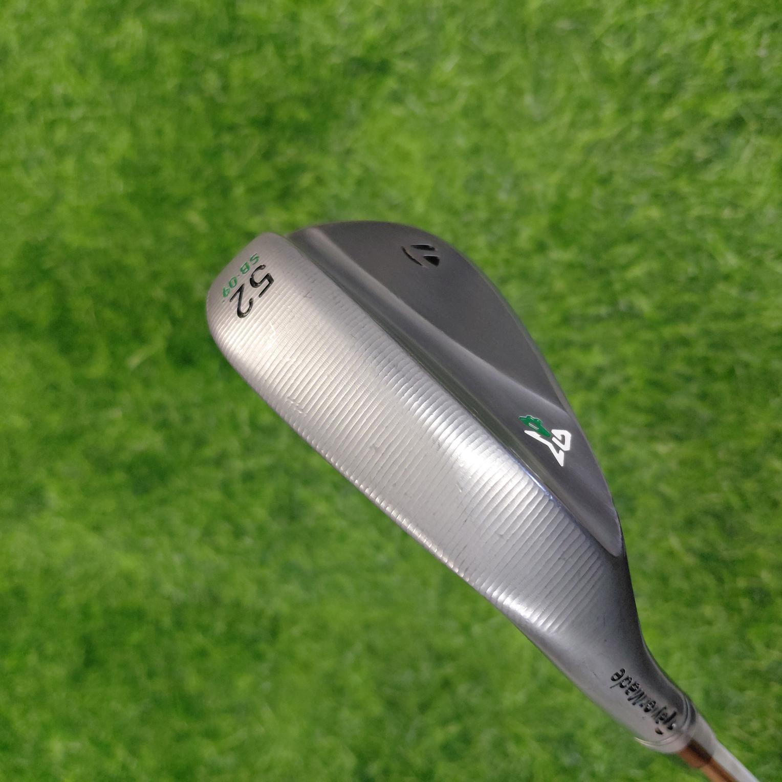 TaylorMade Wedge / MILLED GRIND4 / 52.0 / Lefty / S
